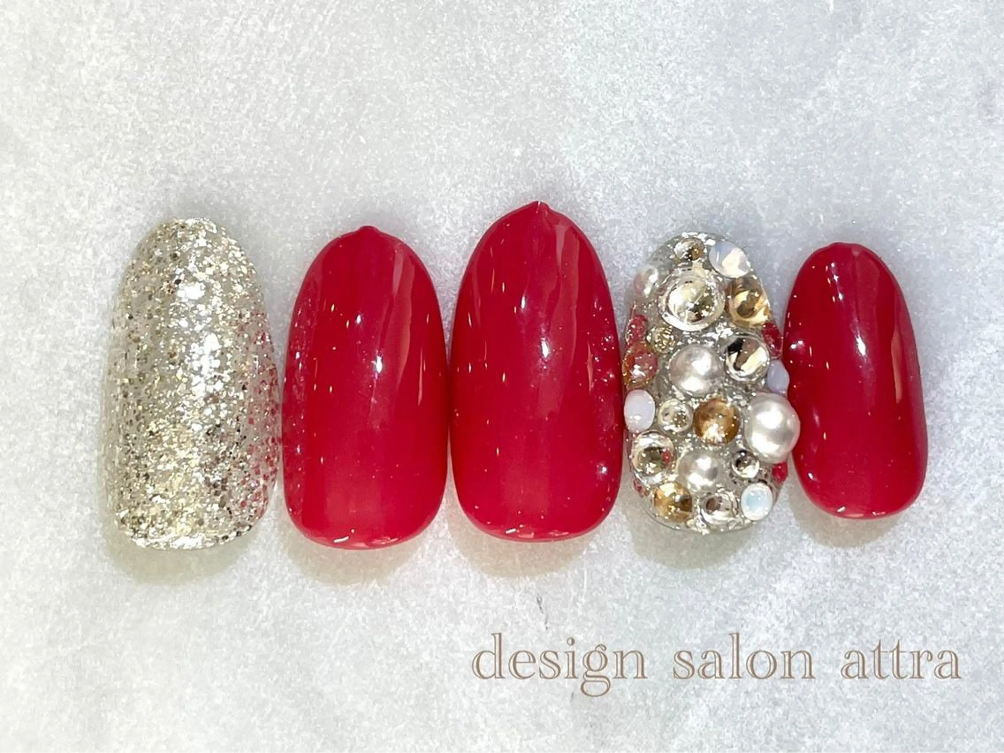 ネイル デザインサロン attra 本八幡店のネイルデザイン