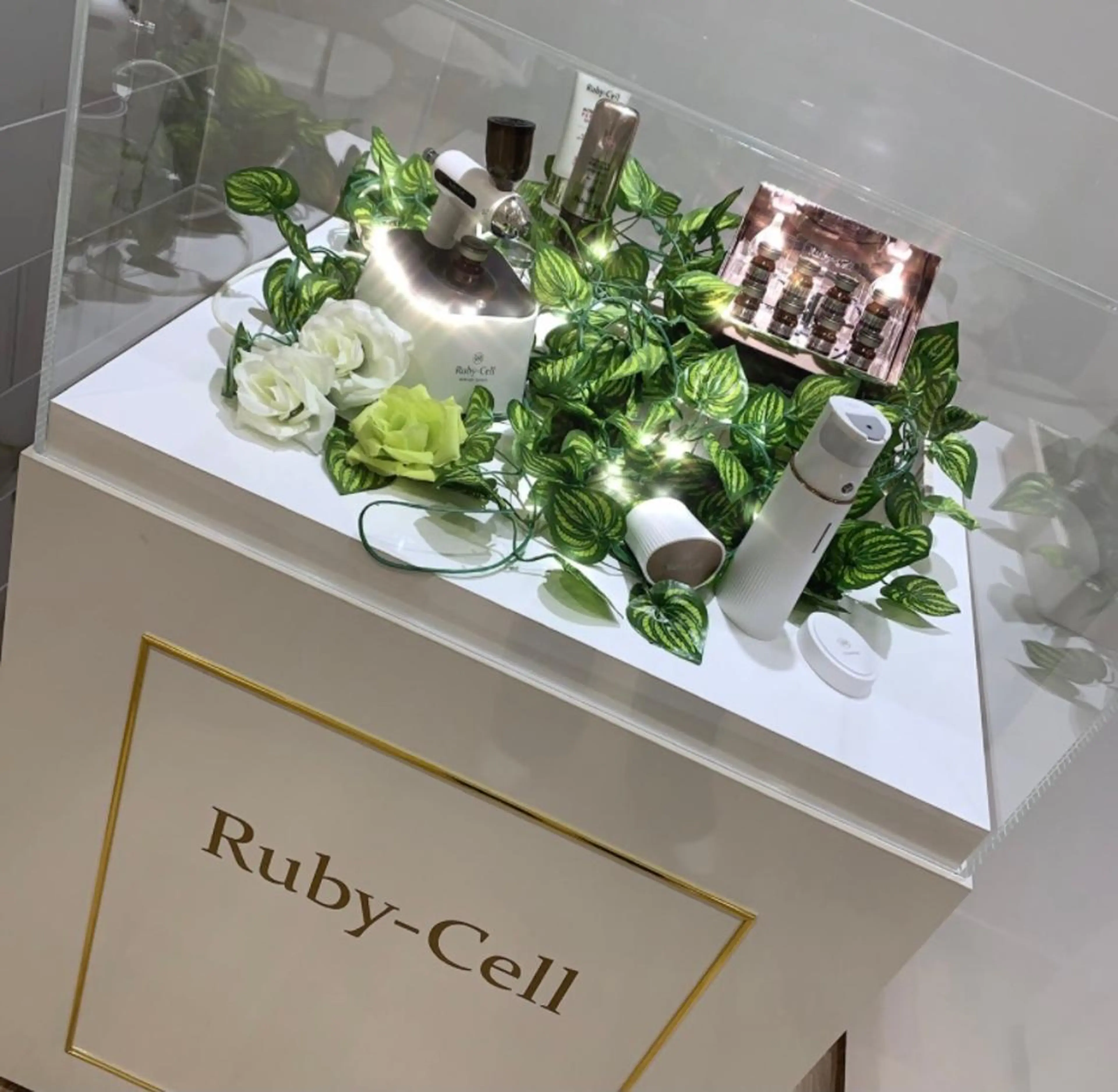 LUSH LASH 松田のマツエク・マツパデザイン