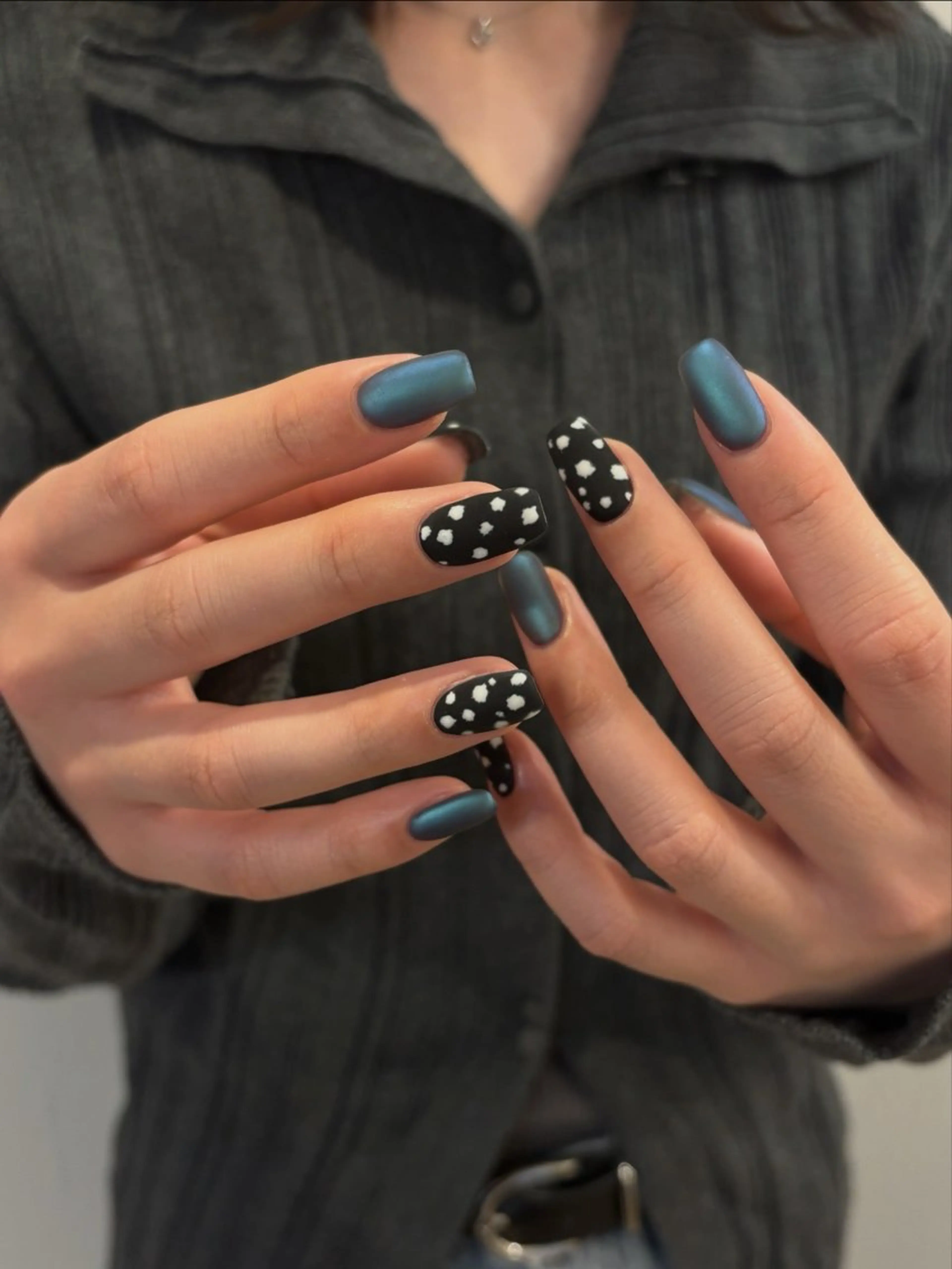 ミディアム Siita Yukiのネイルデザイン