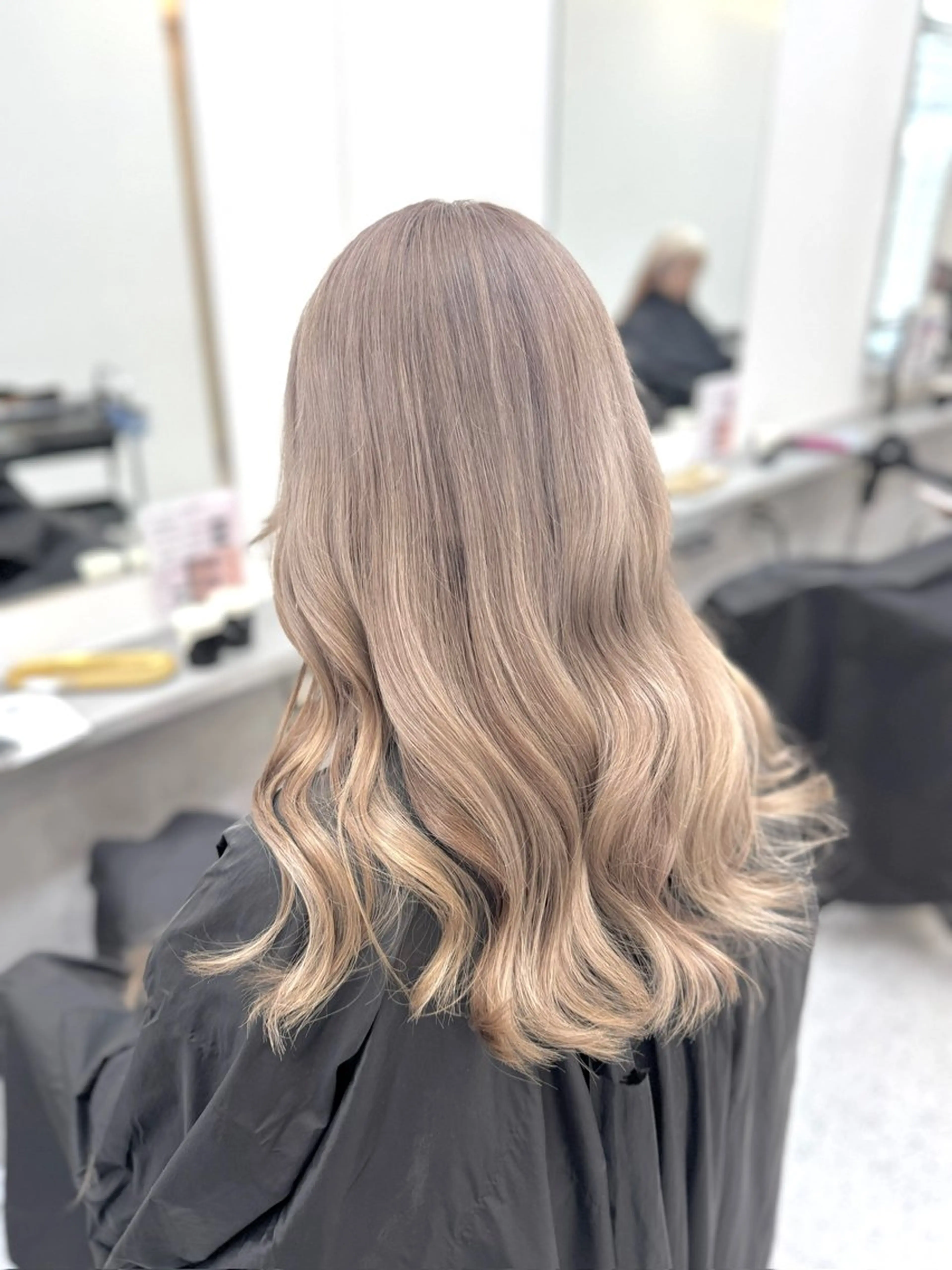 カラー 韓国レイヤー艶カラー ブリーチ otohaのヘアスタイル