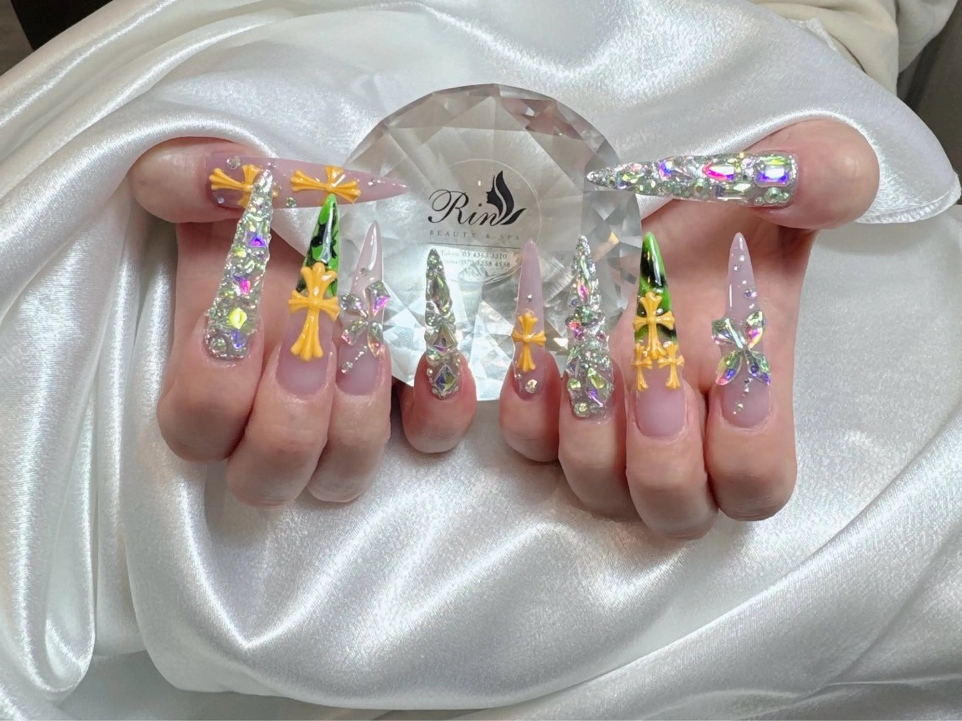 ネイル リサ ネイルサロンのネイルデザイン