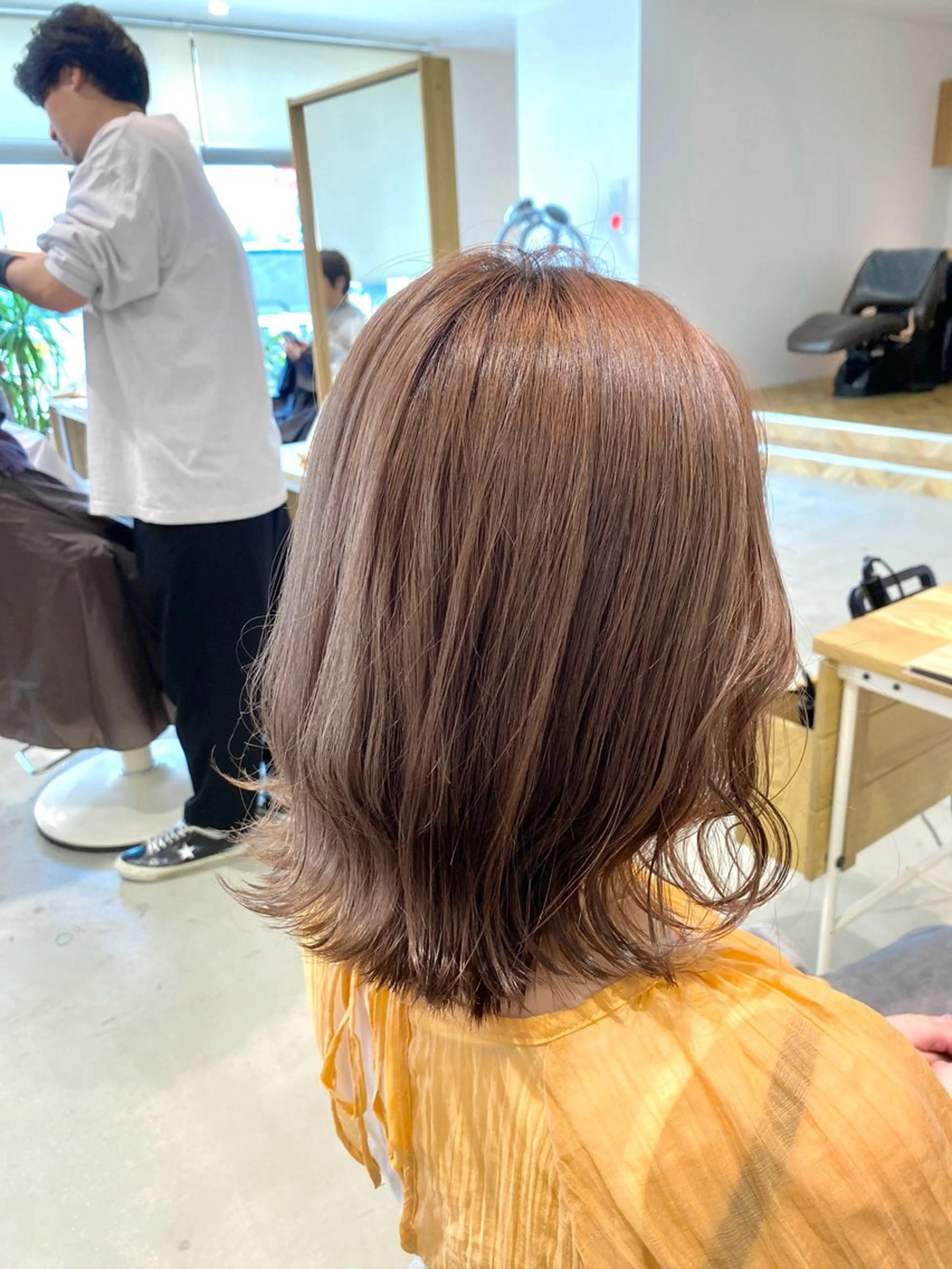 ミディアム カラー yate'/ Wカラー/小出捷也のヘアスタイル