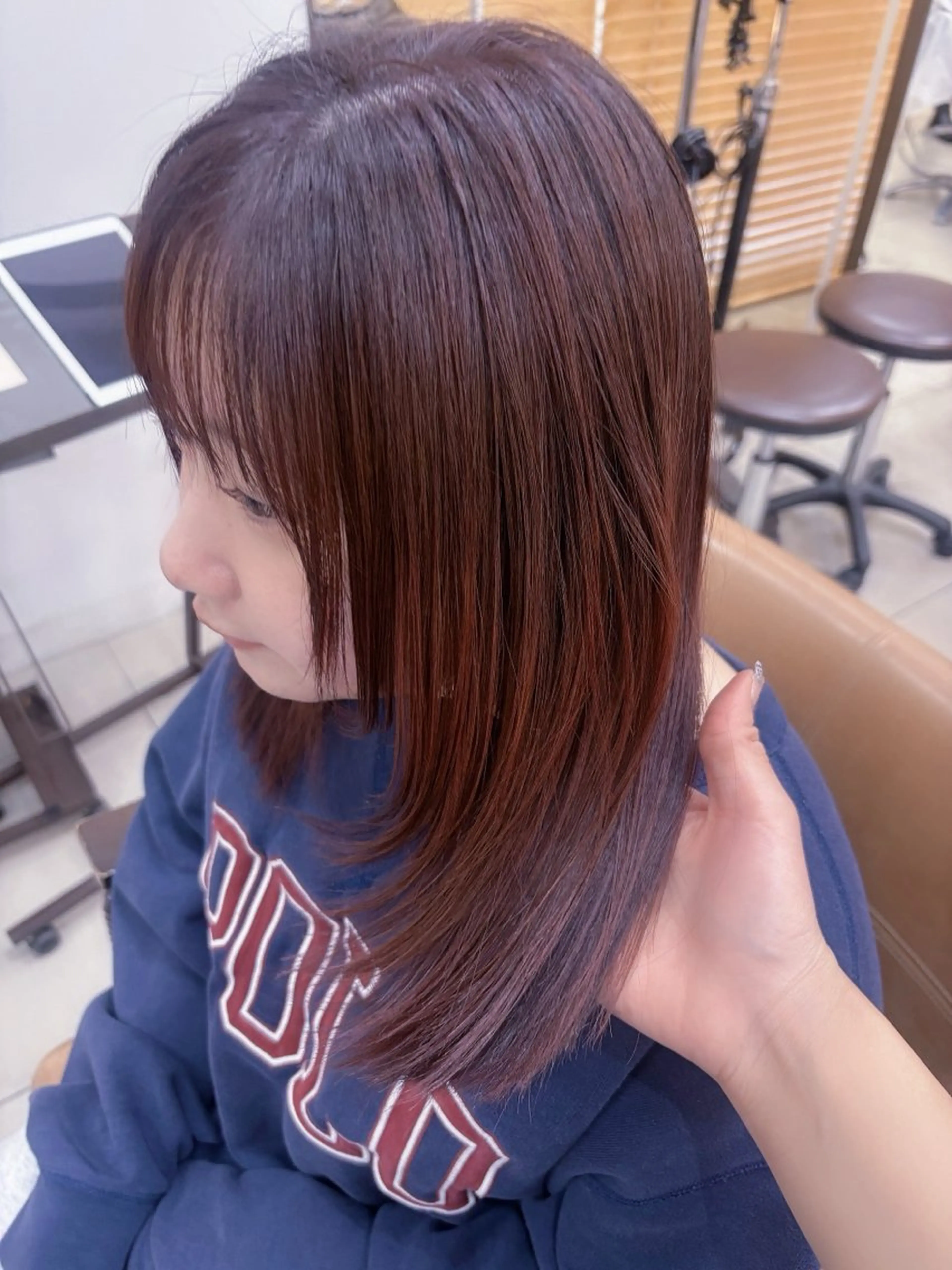 ミディアム カラー レイヤーカット ヘアカラー 頭皮×髪質改善 透明感カラー💎中村のヘアスタイル