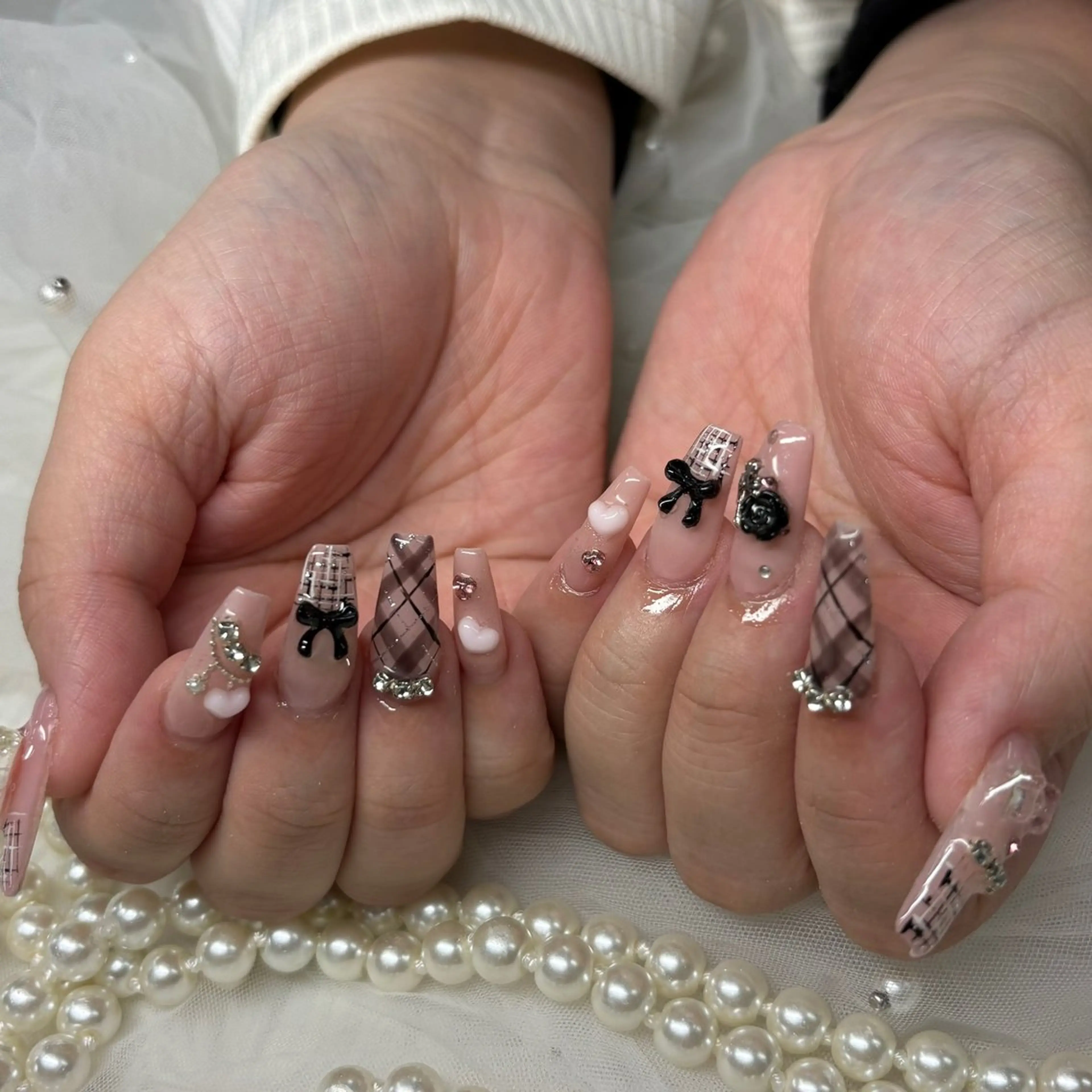 ネイル ハンドネイル SHION  のネイルデザイン