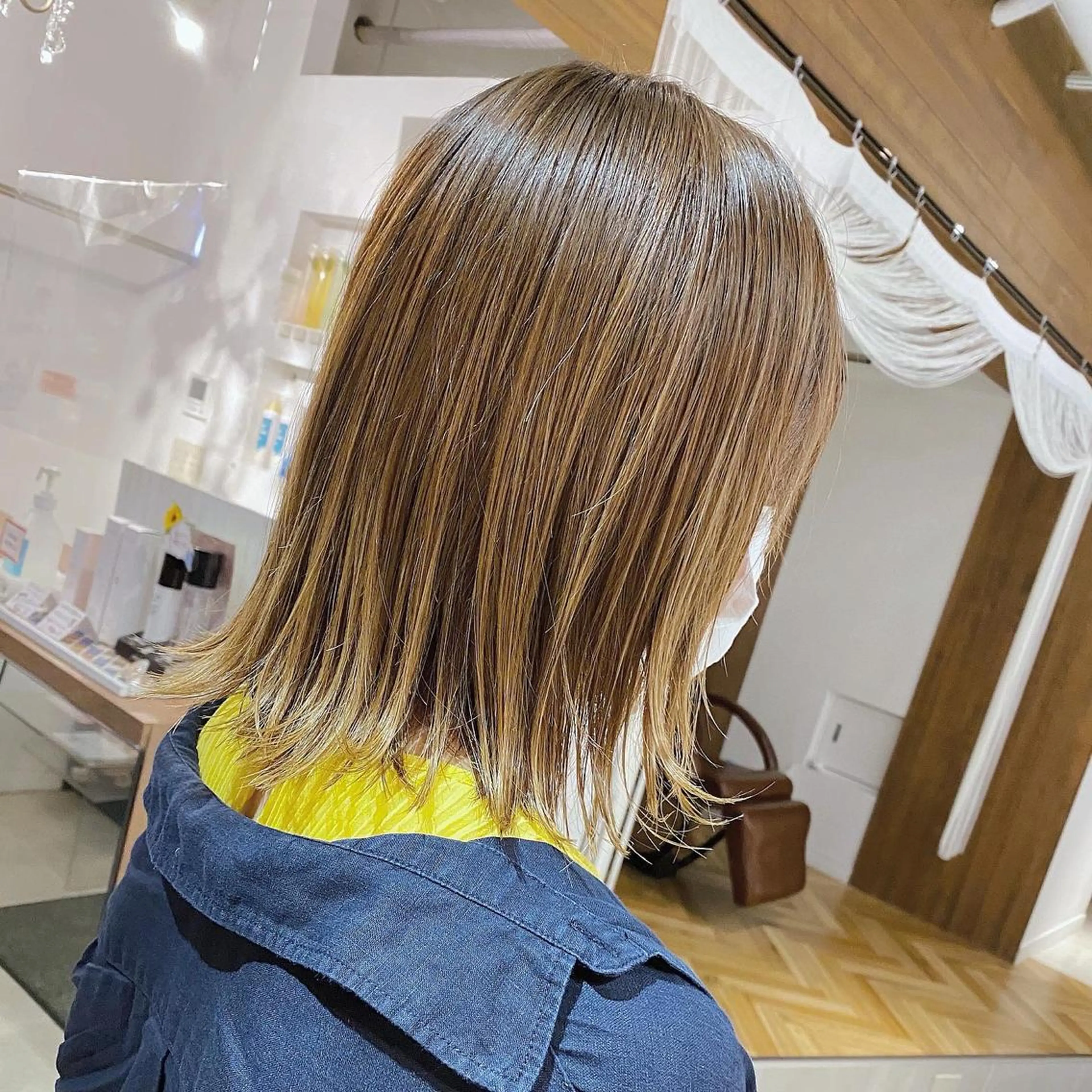 ミディアム 切りっぱなしボブ ボブ 髪質改善 髪質改善特化 安東駿介のヘアスタイル