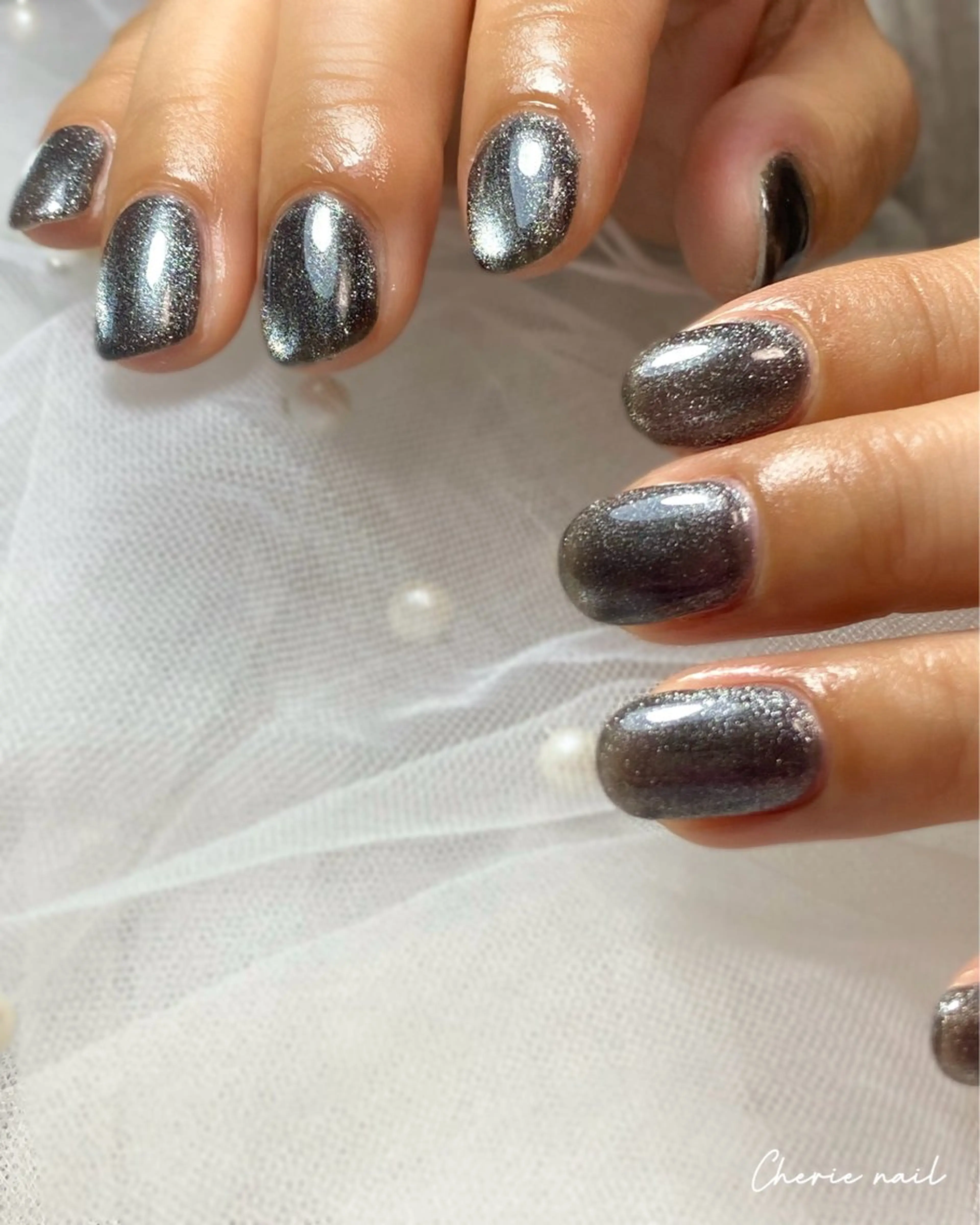 ネイル ジェルネイル マグネットネイル ワンカラーネイル シンプルネイル ハンドネイル Cherienail yunaのネイルデザイン