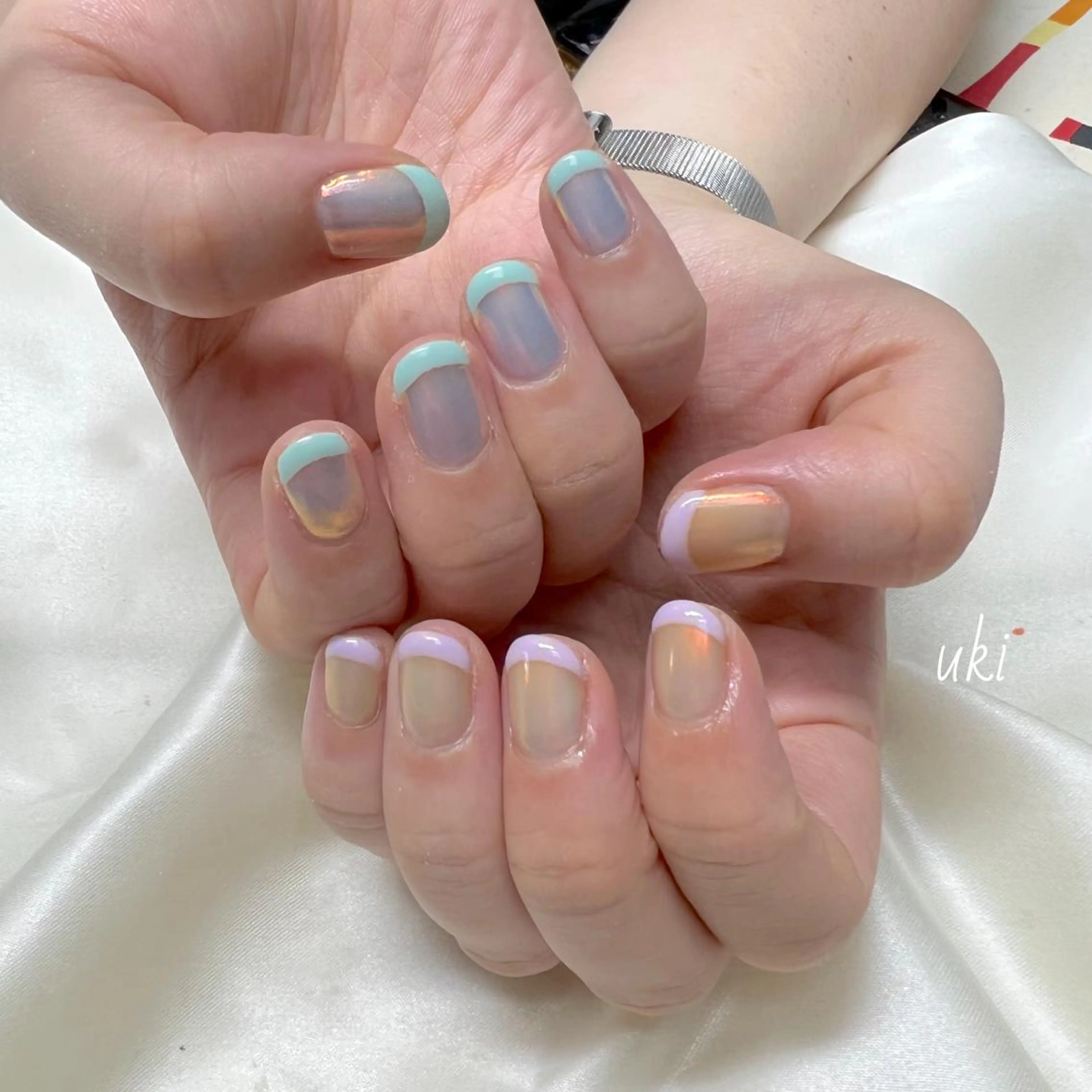 ネイル オーロラネイル フレンチネイル 夏ネイル ハンドネイル Ameri nail /UKIのネイルデザイン