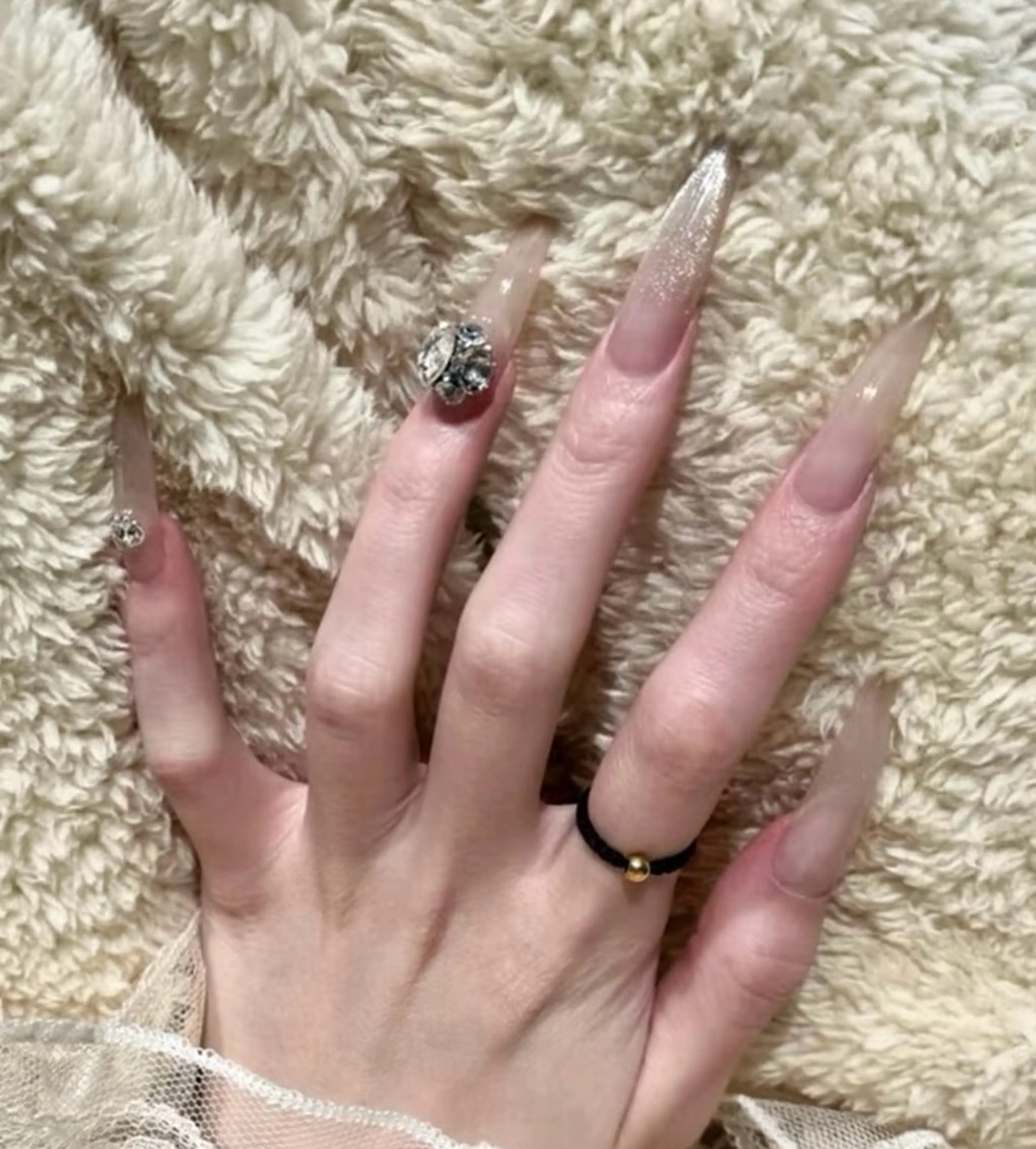 ネイル チークネイル 長さ出し フレンチネイル ガーリー 韓国ネイル sun nail池袋 モデル募集のネイルデザイン