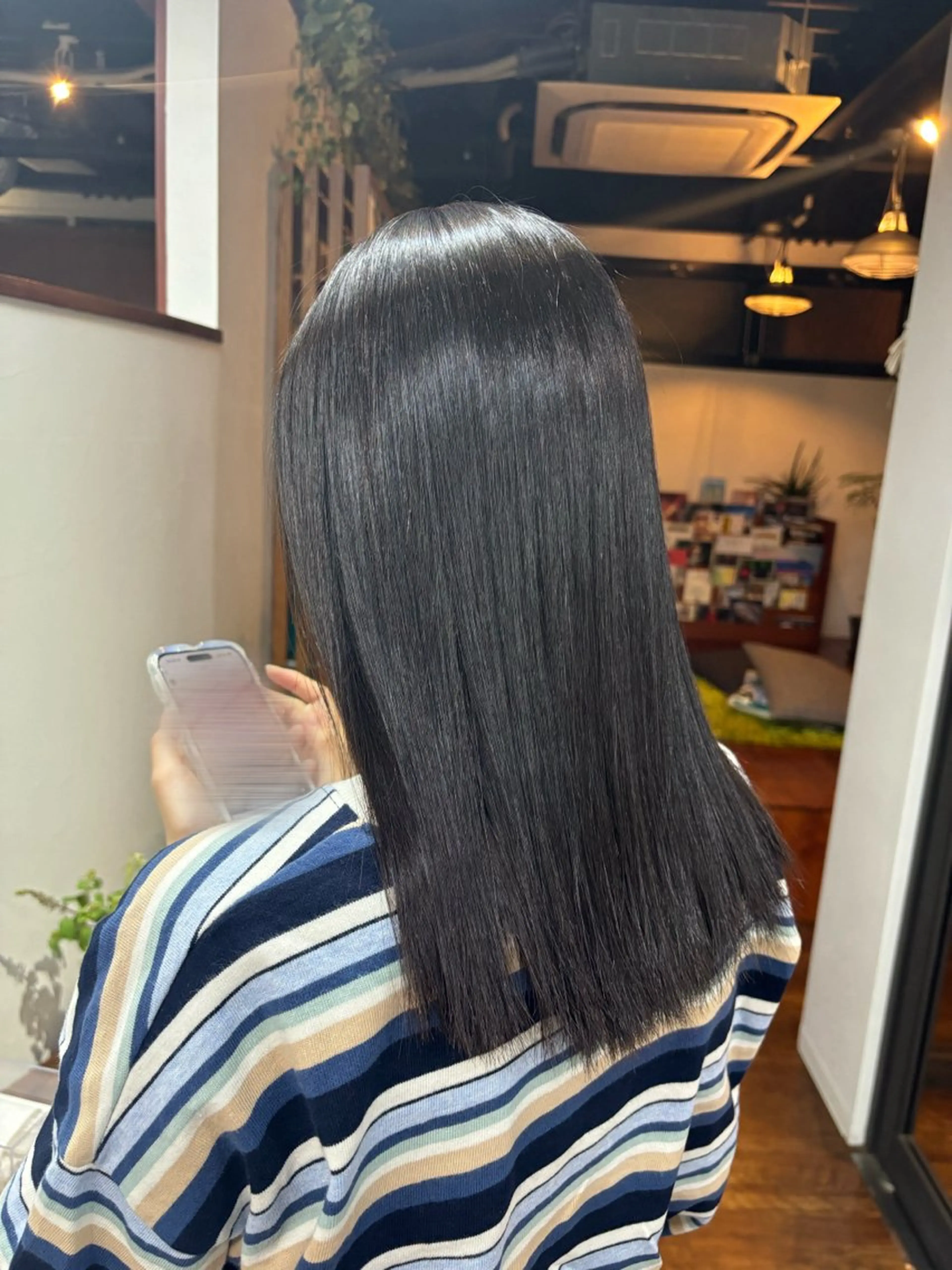 ミディアム 髪質改善 國生 夏未のヘアスタイル