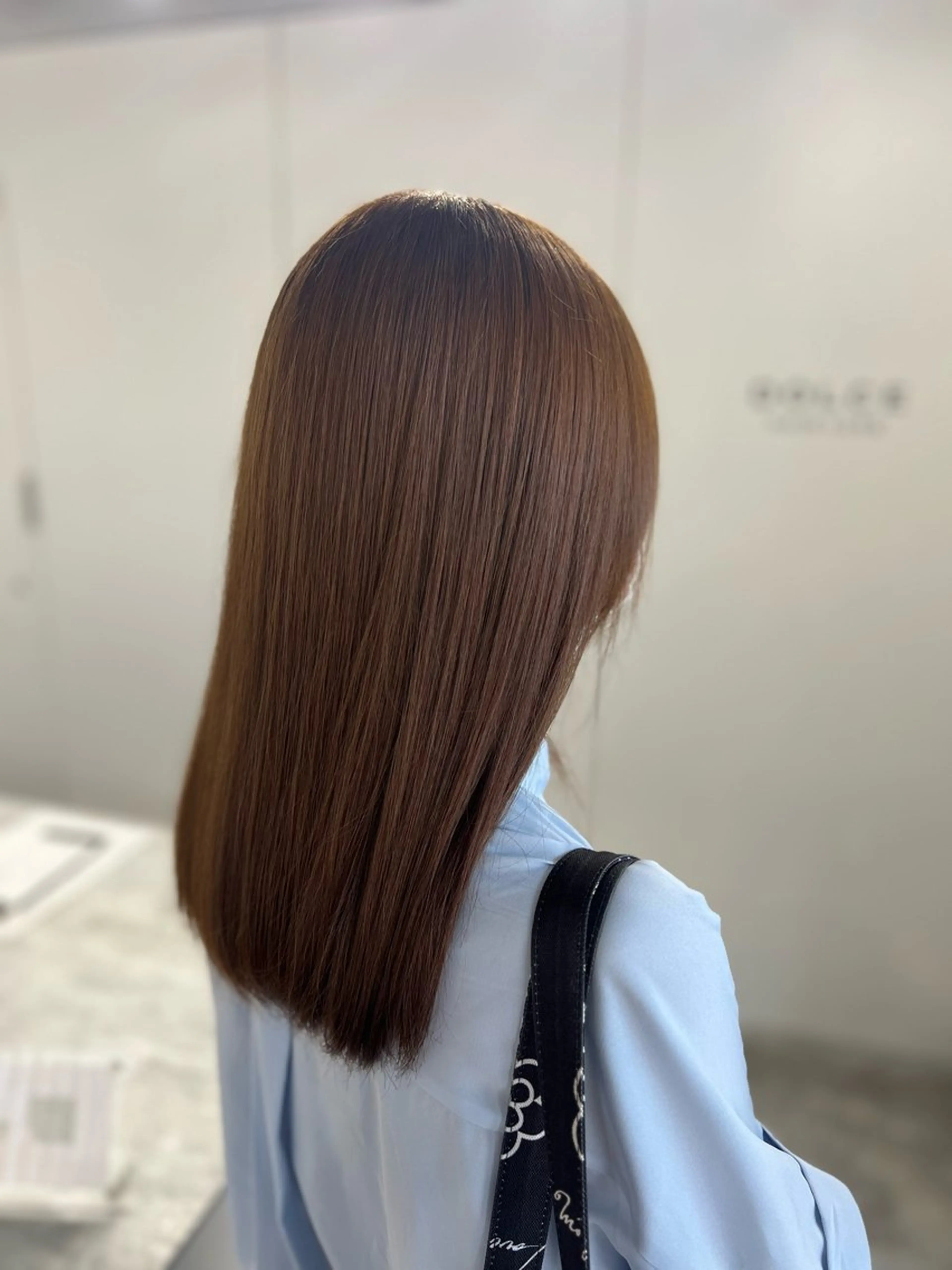 カラー アッシュ ベージュカラー あやの/透明感カラー /カットモデルのヘアスタイル