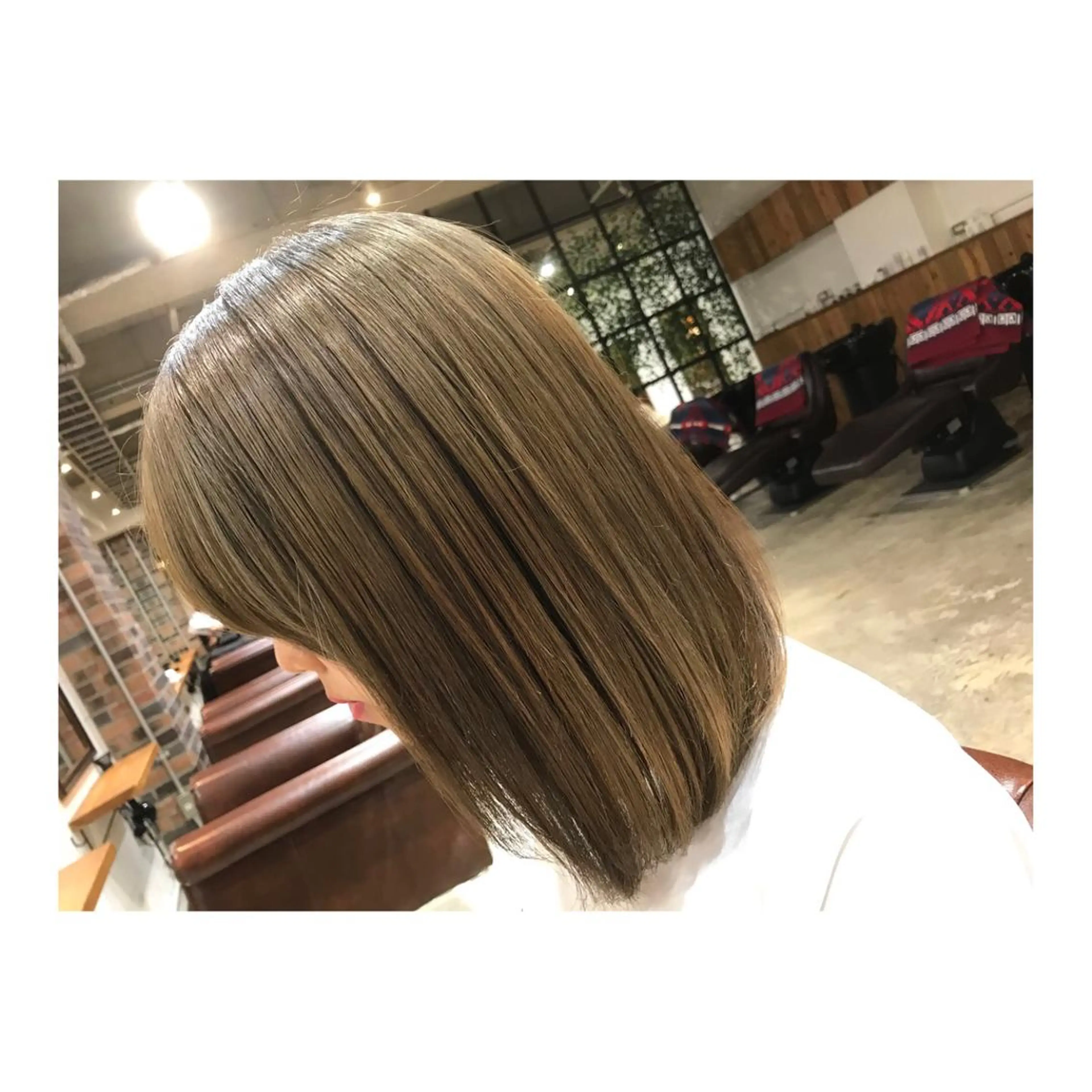 ミディアム カラー ベージュカラー ブリーチ 透明感カラー 竹嶌 健吾のヘアスタイル