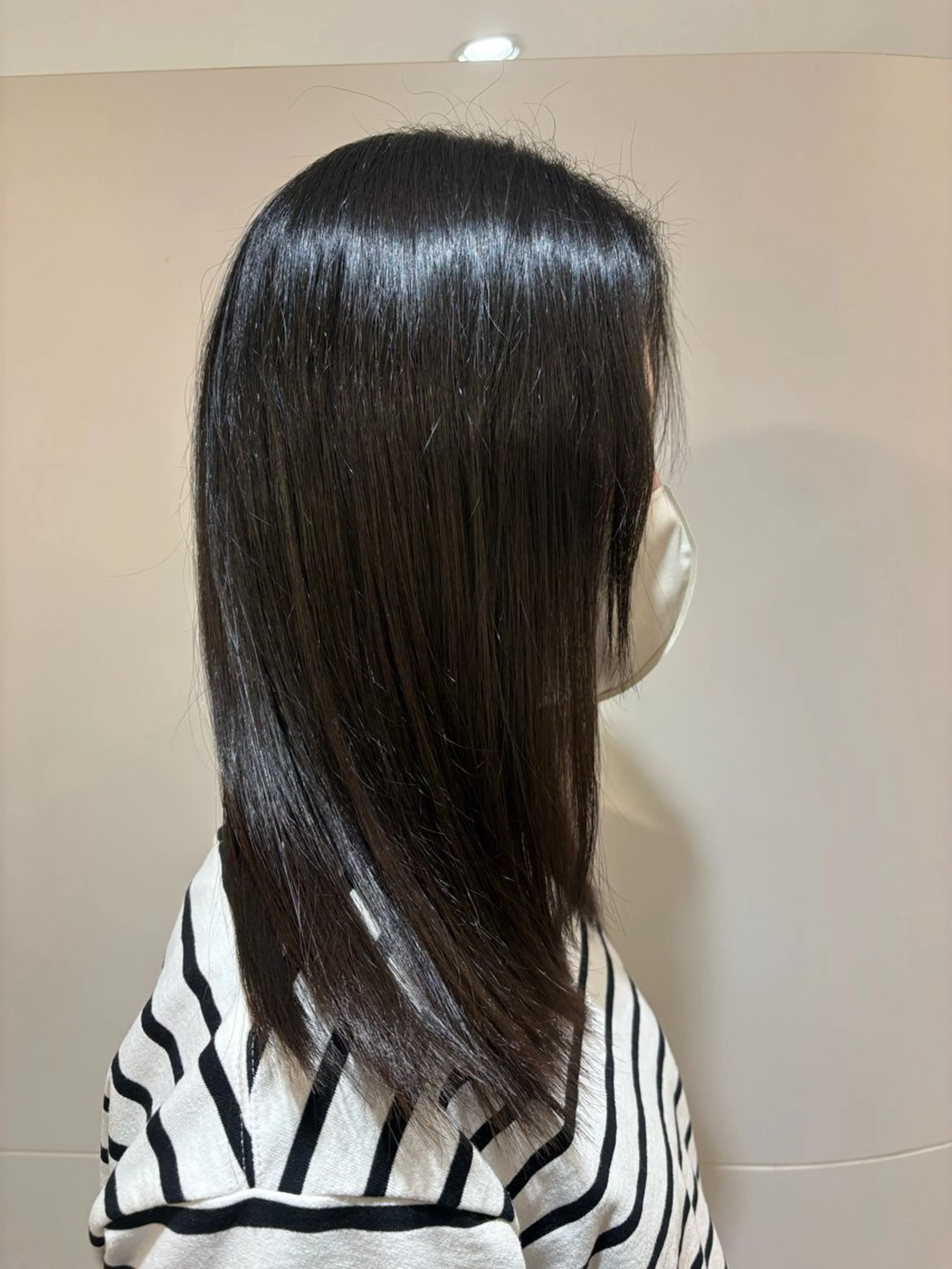 セミロング カット 鷲野 昌人のヘアスタイル