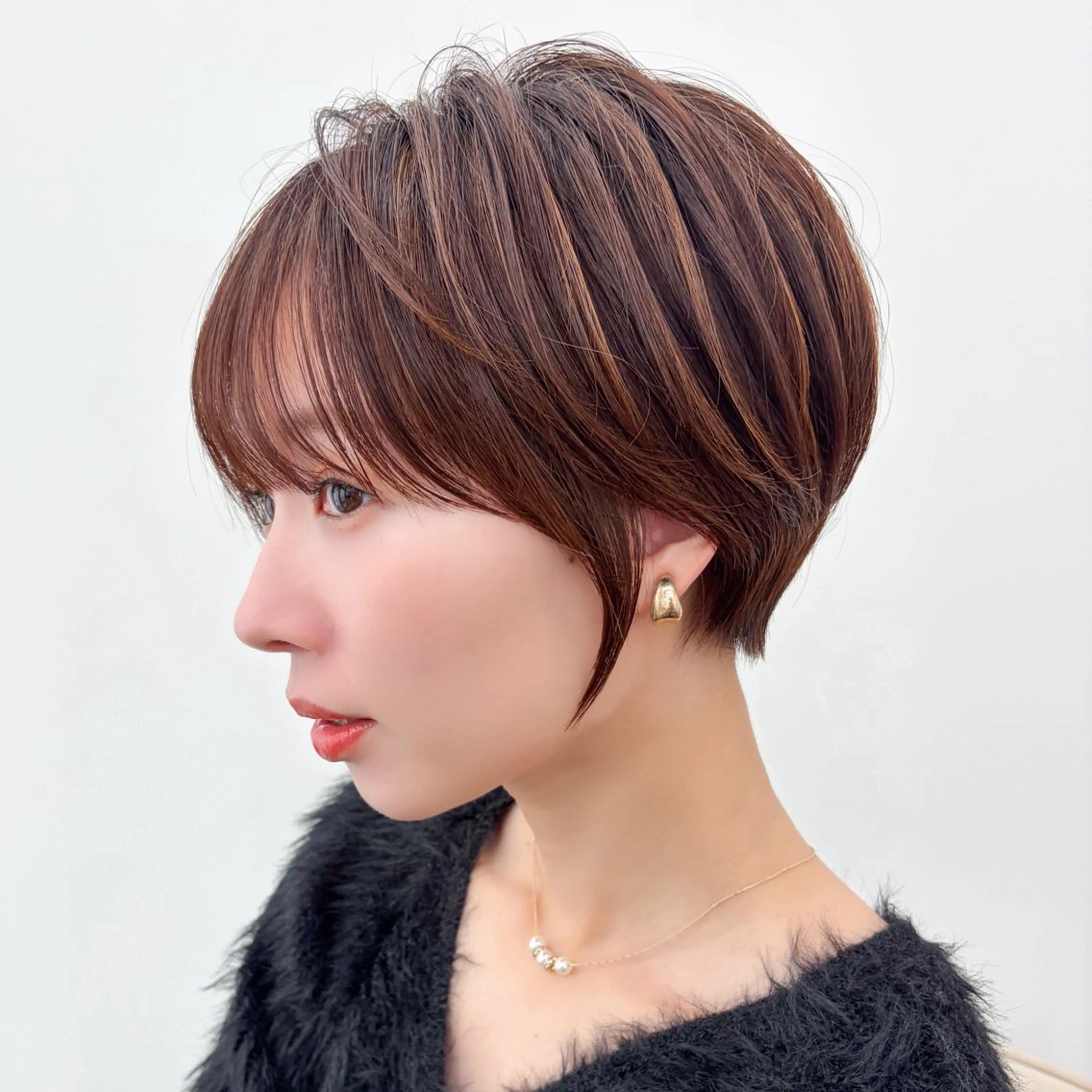 ショート ボブ/レイヤー/ 縮毛矯正/ 渡邊莉玖のヘアスタイル