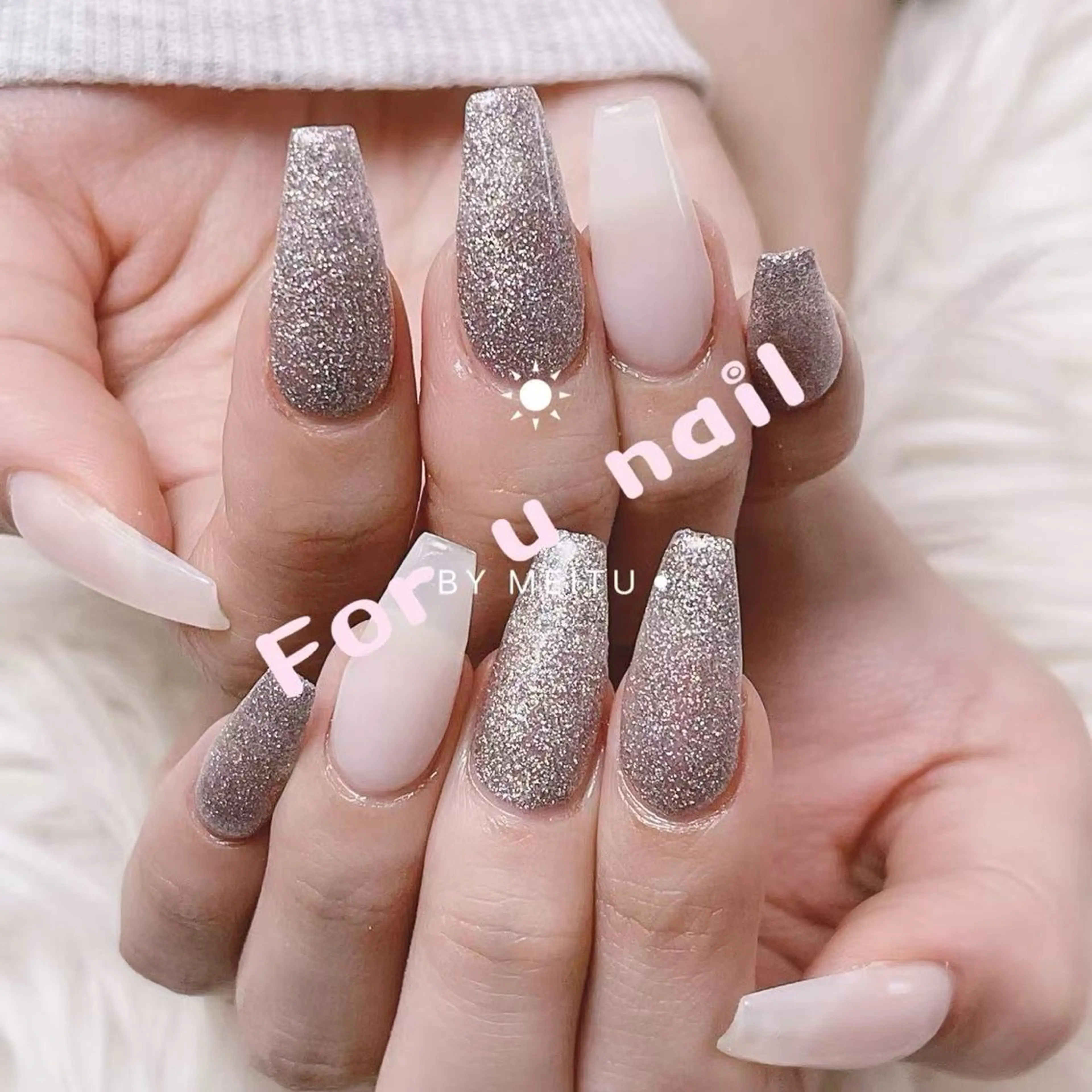 メンズ ネイル アートネイル フレンチネイル ジェルネイル キラキラネイル パラジェル Bloom スカルプ専門店のネイルデザイン