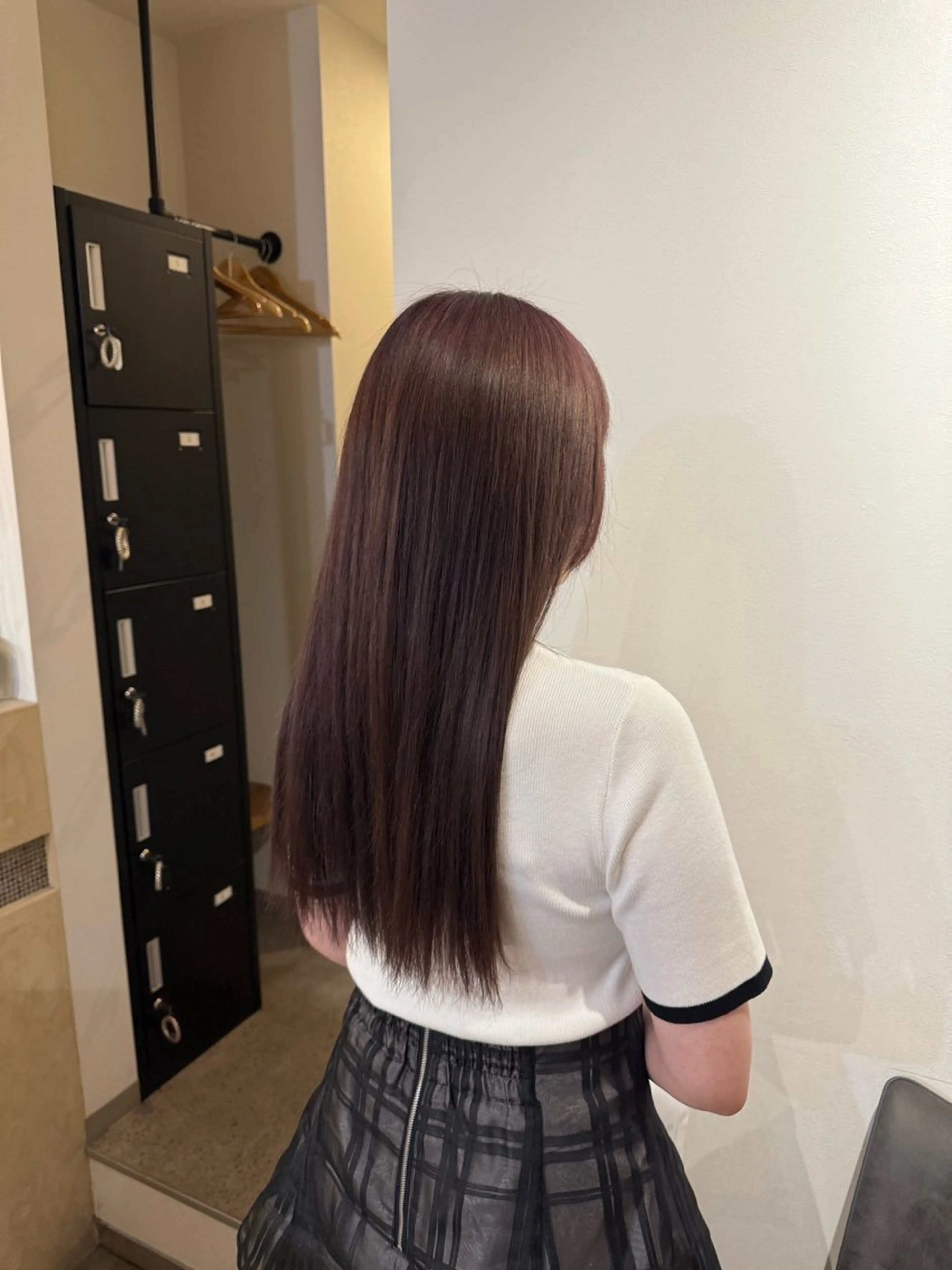 ロング カラー ブリーチ ブラウンカラー 透明感カラー ピンクカラー ピンクブラウン SOL by INFINI所属・明 (めい)のヘアスタイル