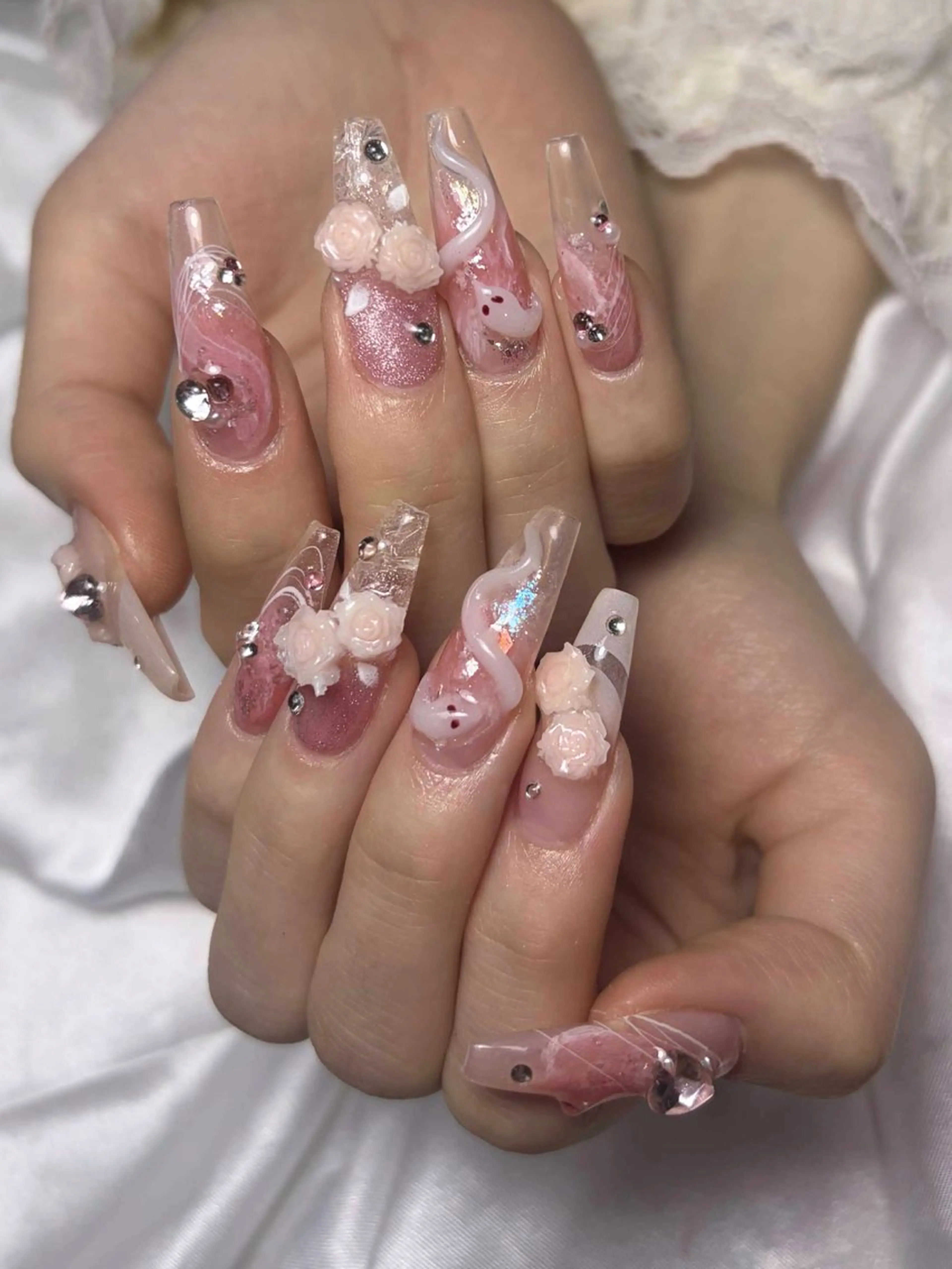 ネイル ハンドネイル LEELA NAIL STUDIO所属・LEELA NAIL STUDIOのネイルデザイン