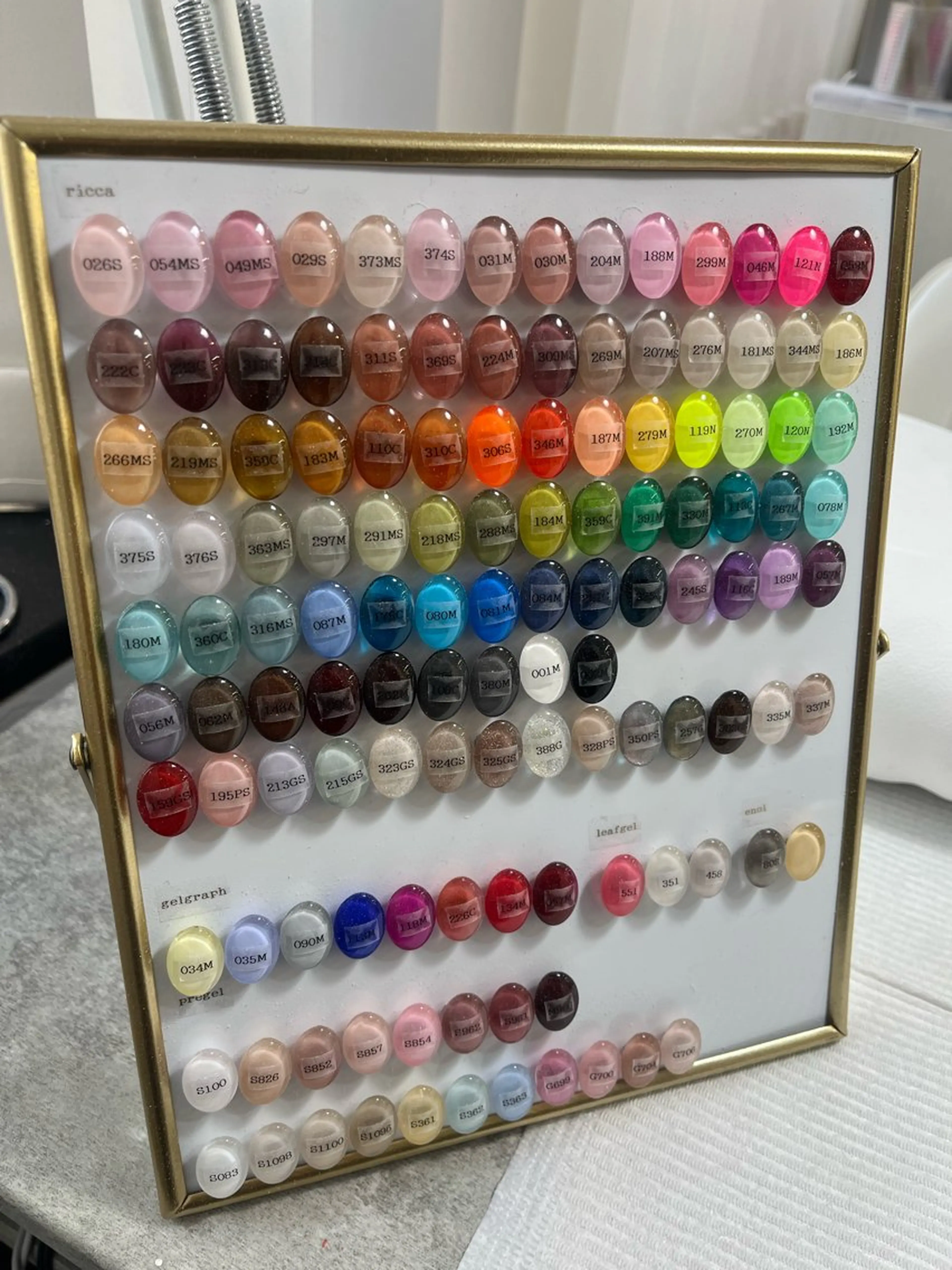 ネイル +vico Reiのネイルデザイン