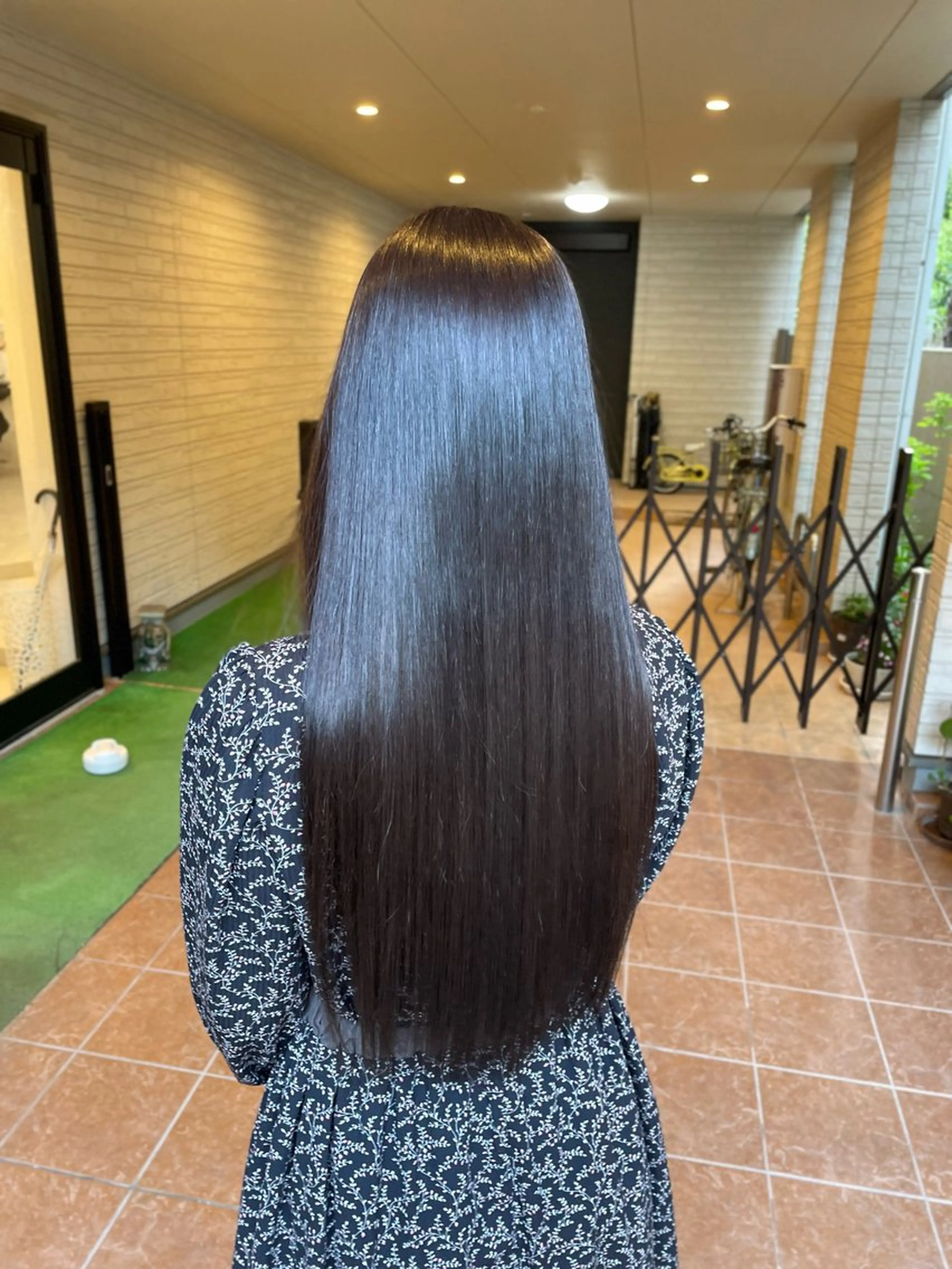 ロング 飯田 実歩(じっぽ)のヘアスタイル