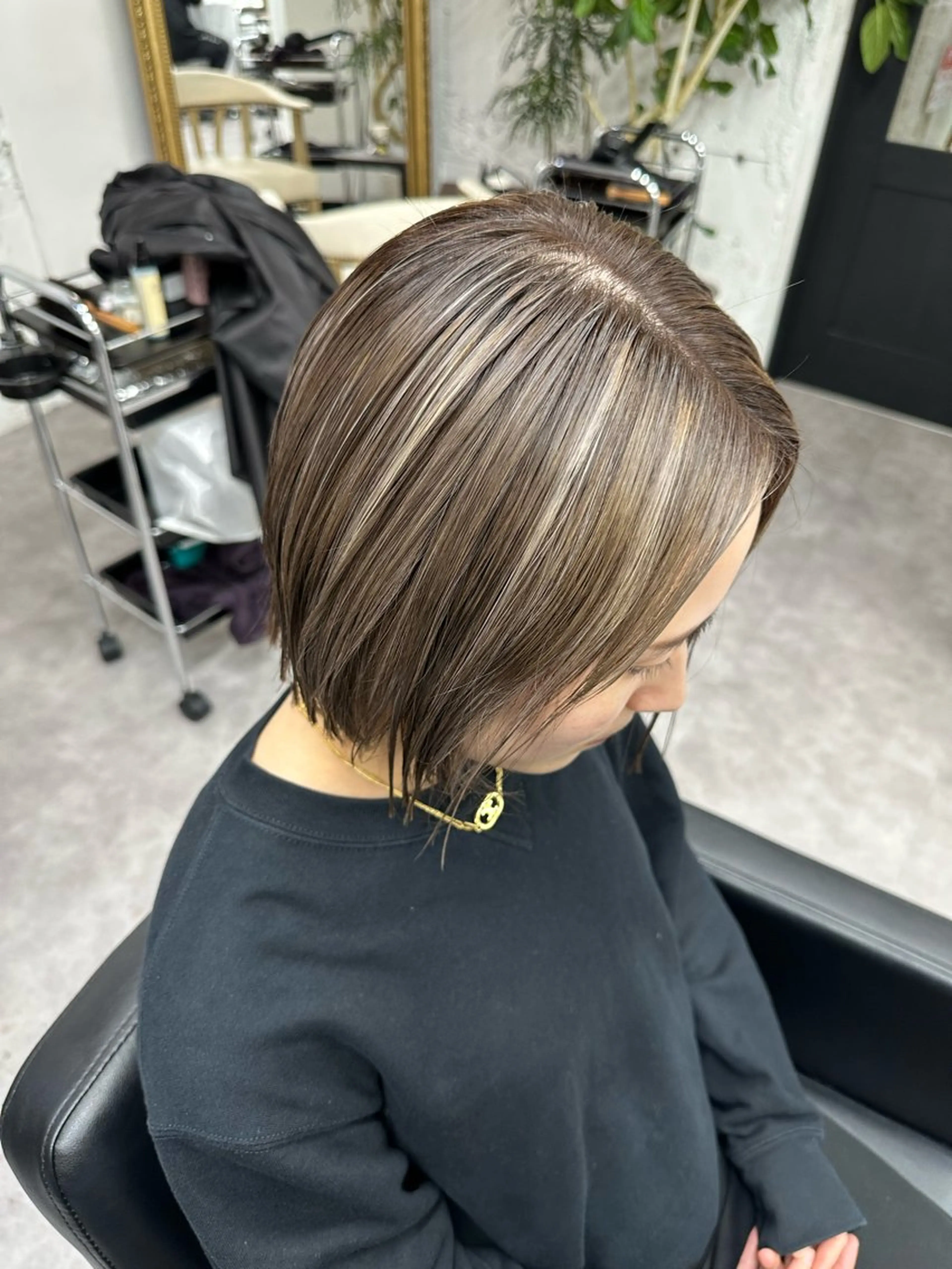 ミディアム カラー ヘアアレンジ ヘアカラー トリートメント 久米 治仁のヘアスタイル