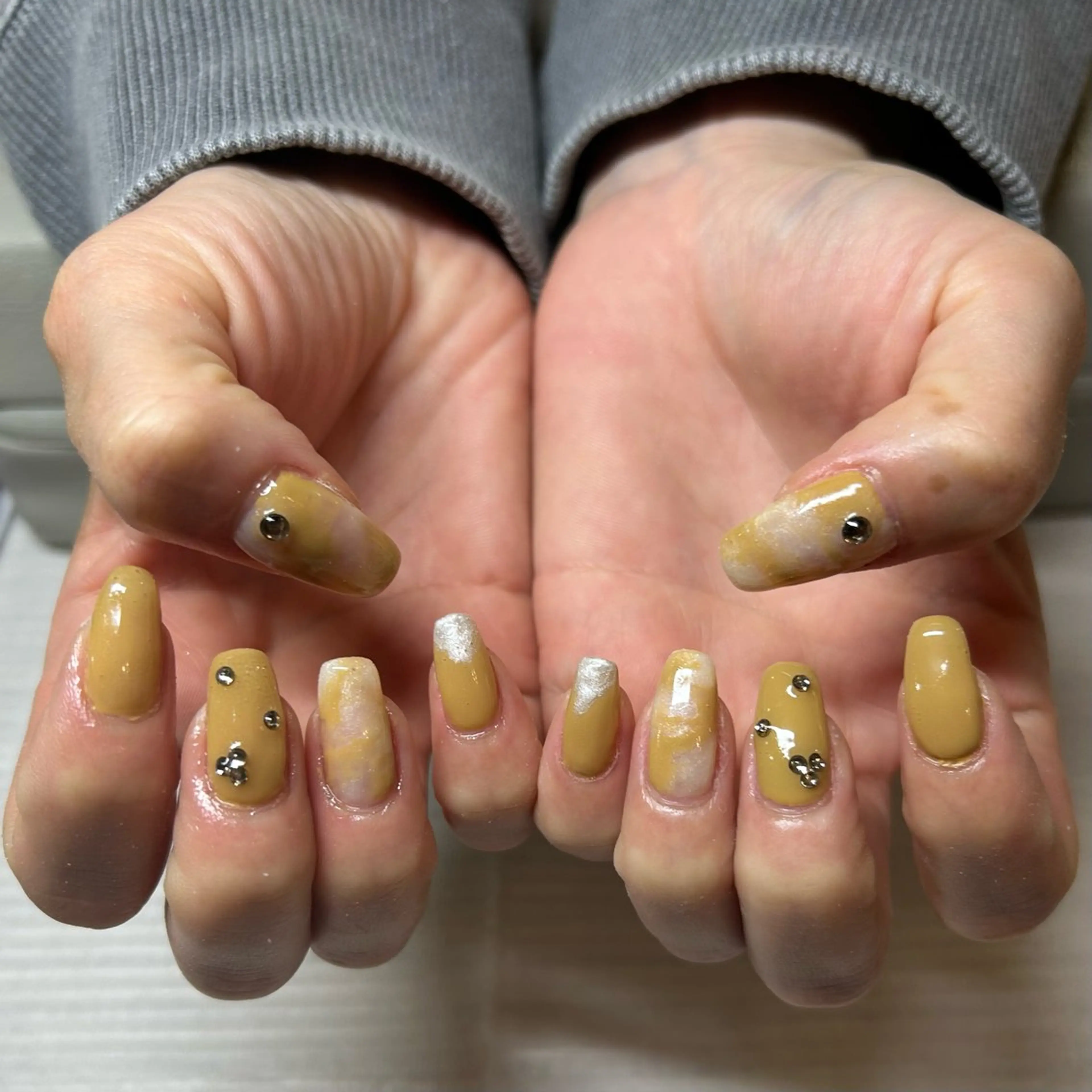 ネイル ハンドネイル 水山 暎華のネイルデザイン