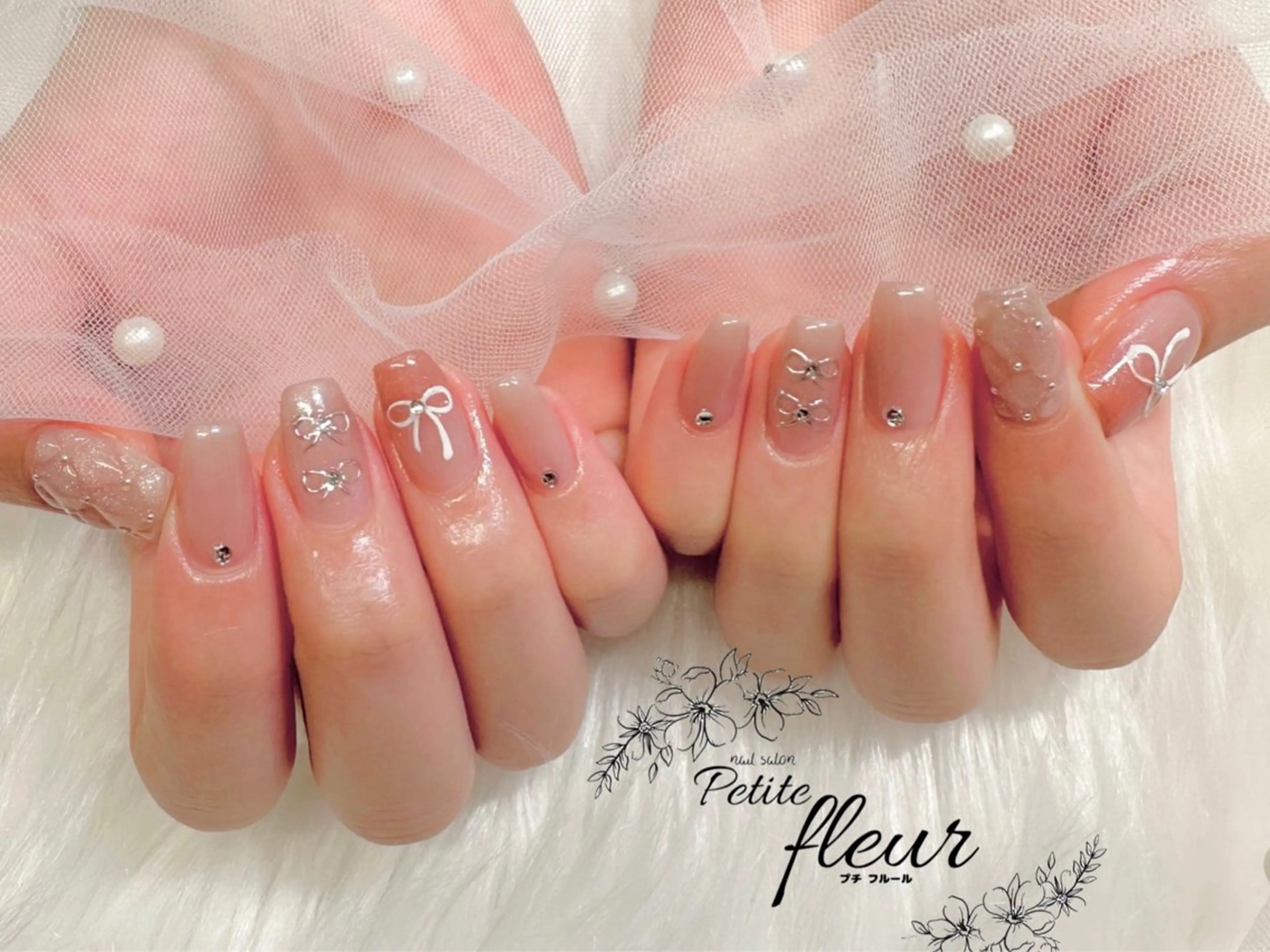 ネイル 持ち込み リボン ❁⃘*。Petite fleur❁⃘*りさのネイルデザイン