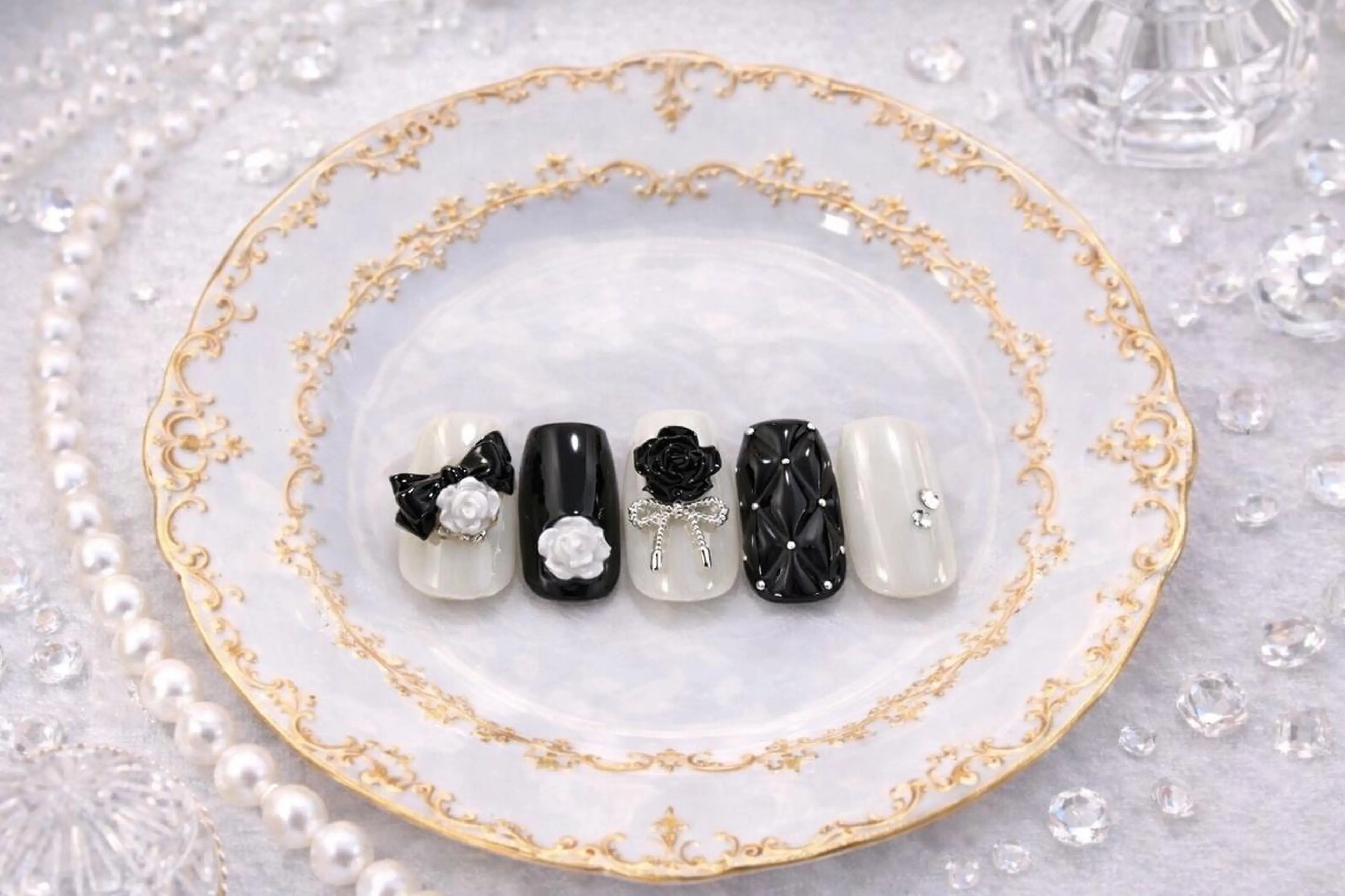 ネイル 南森町rebest 💅nailのネイルデザイン