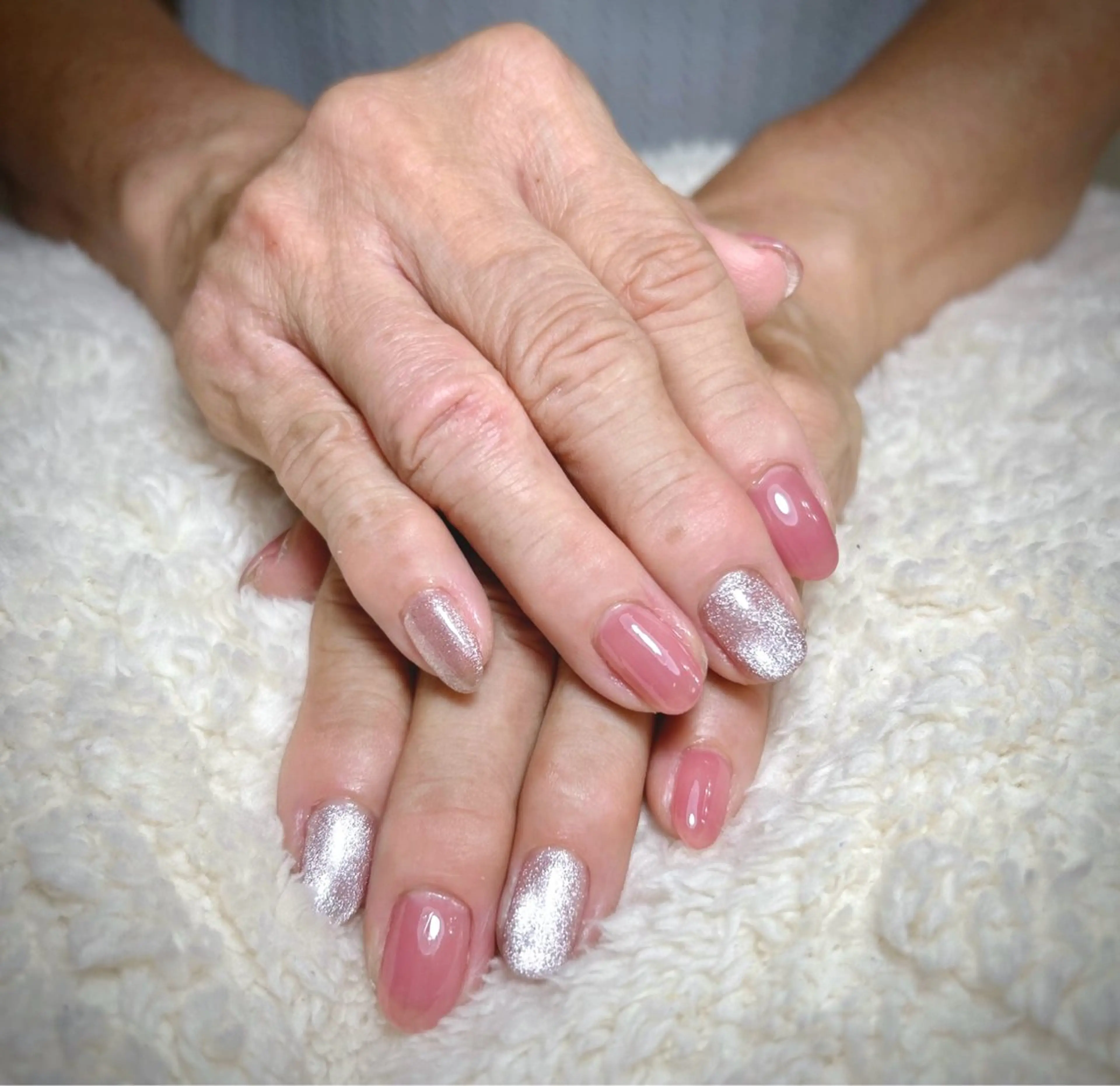 ネイル ハンドネイル フットネイル Nailsalon Latteのネイルデザイン