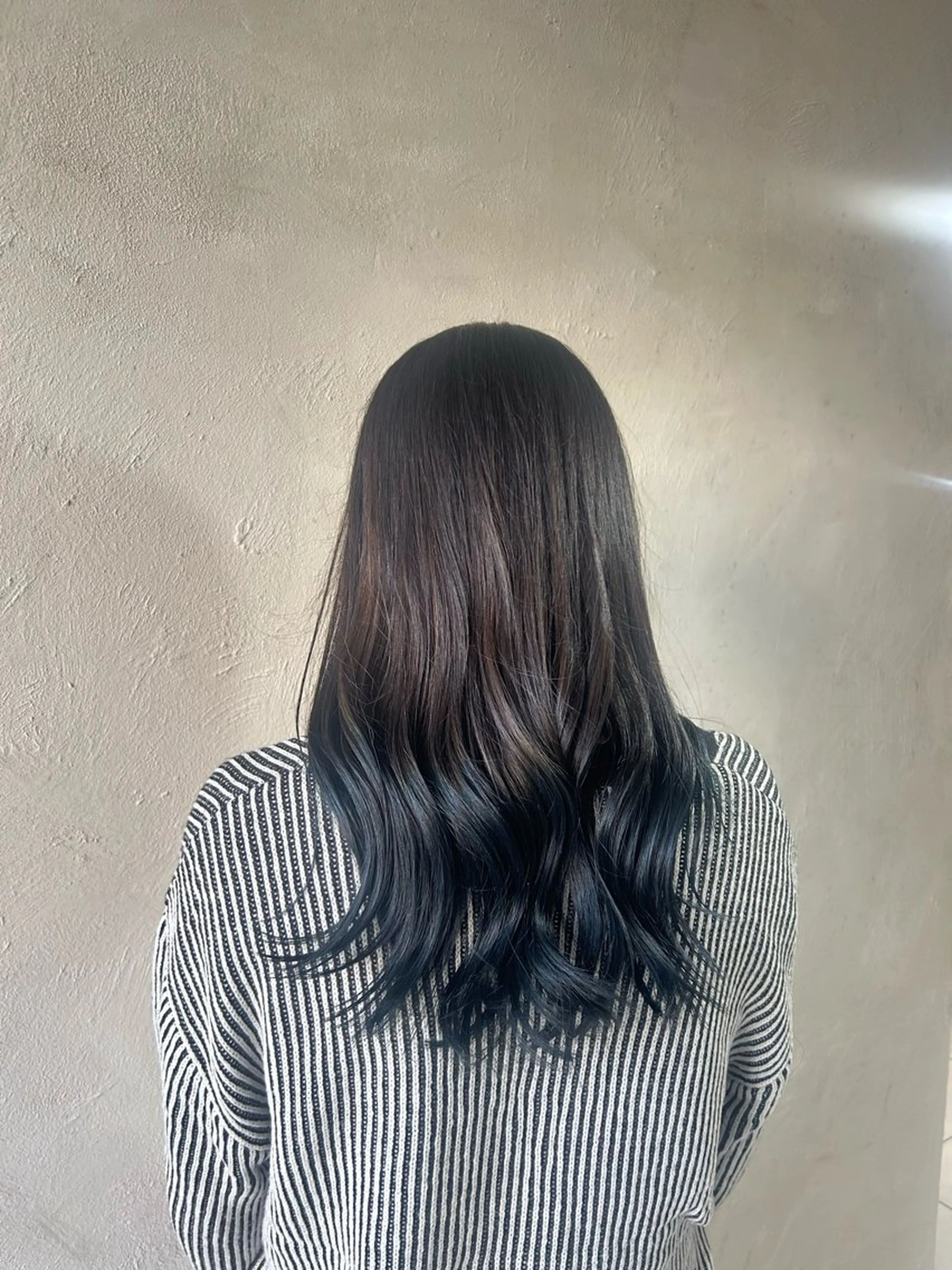 ロング カラー ナナミ-YUCCA モデル様募集中のヘアスタイル