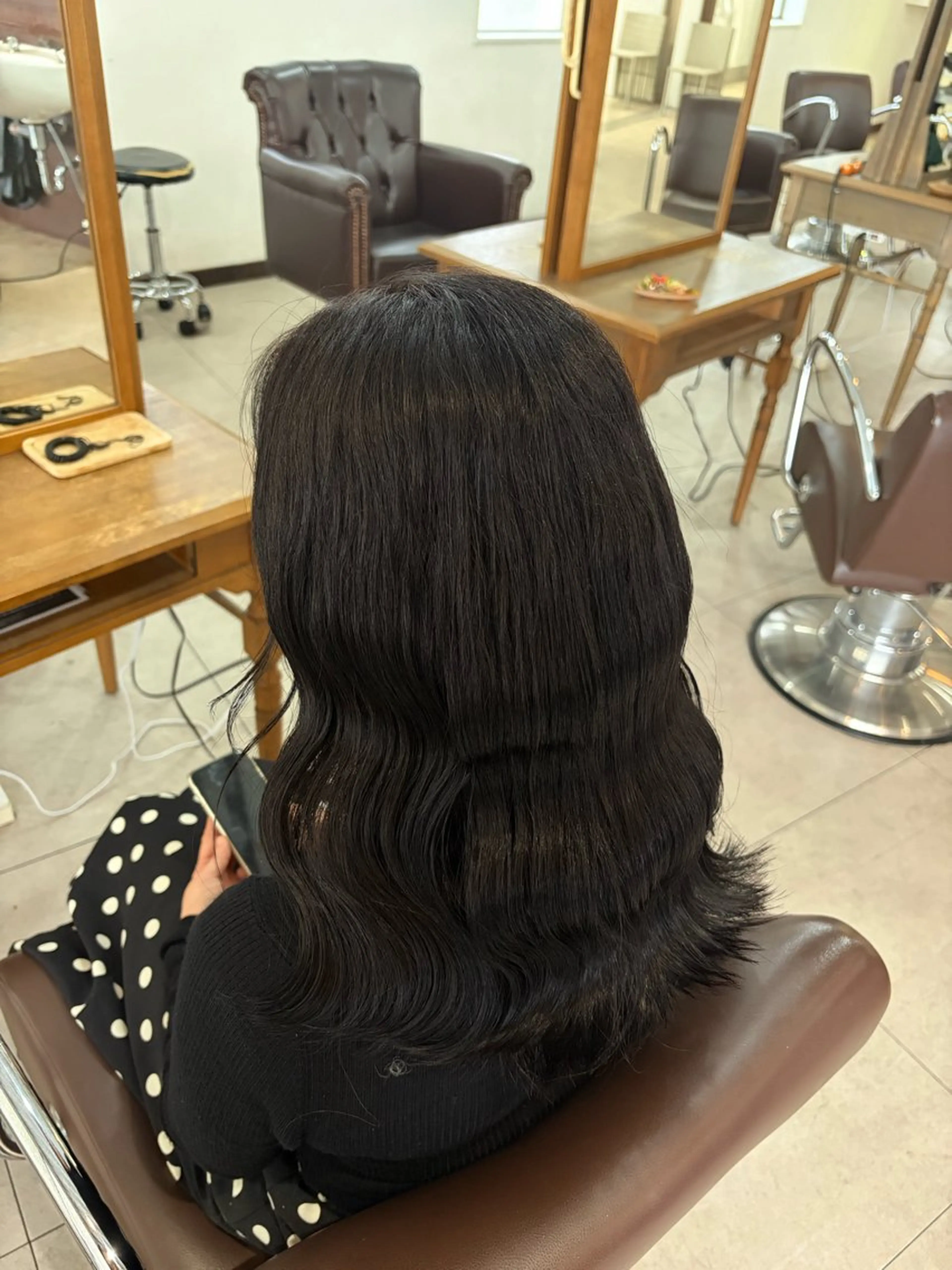 ミディアム TIDEHAIR 志羽のヘアスタイル