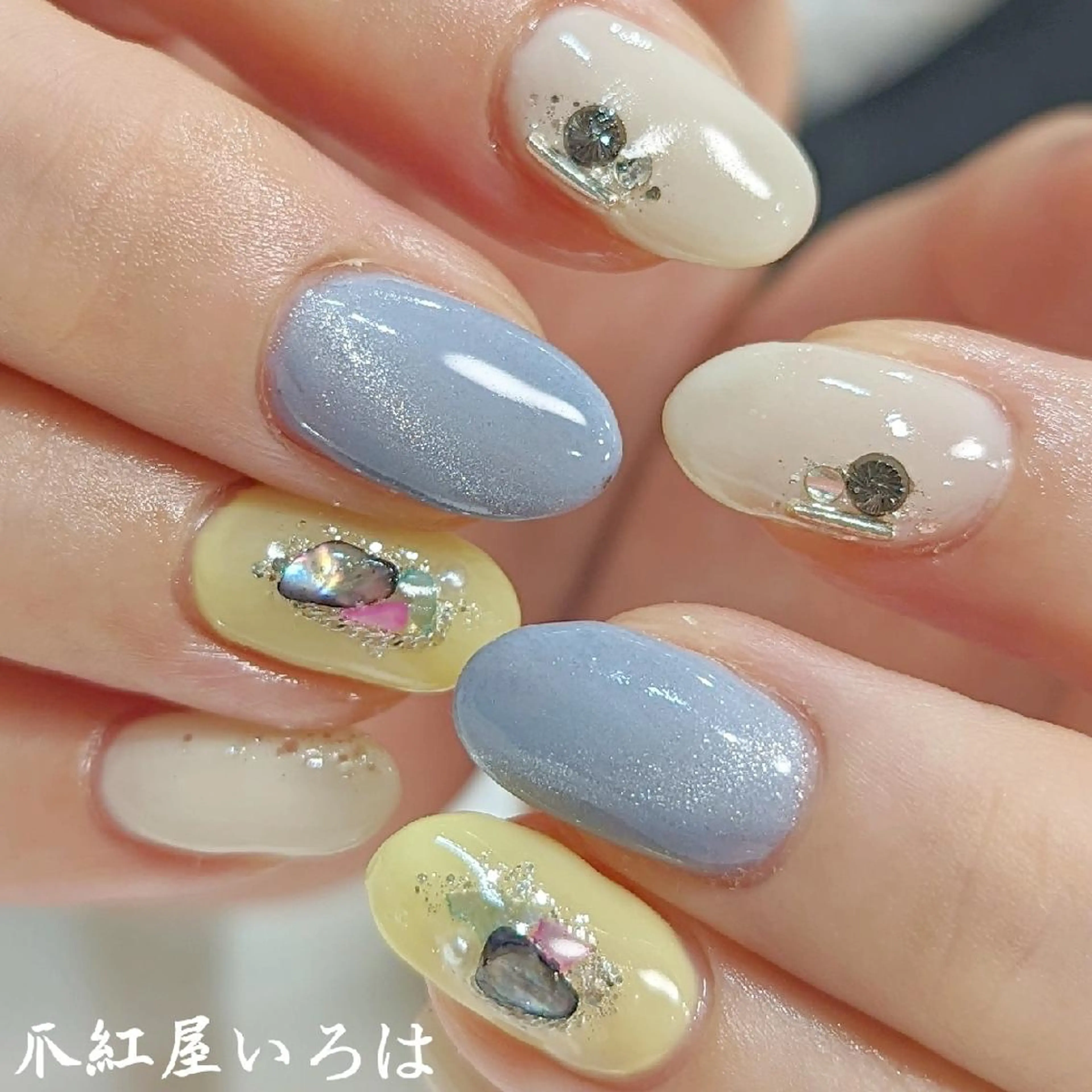 ネイル 爪紅屋 いろはのネイルデザイン