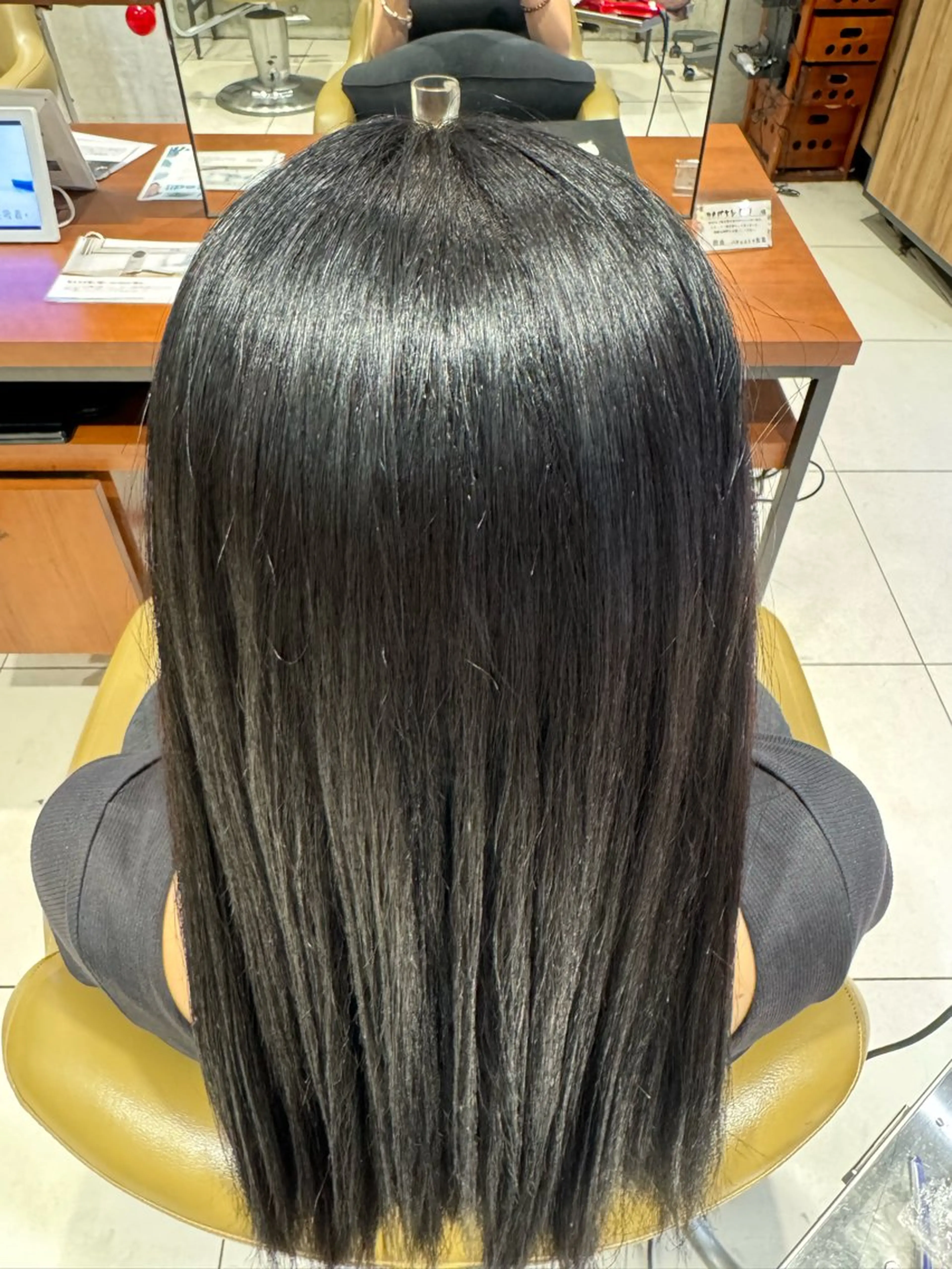 カラー ブルーカラー ヘアカラー トリートメント 艶カラー 梨菜💜のヘアスタイル