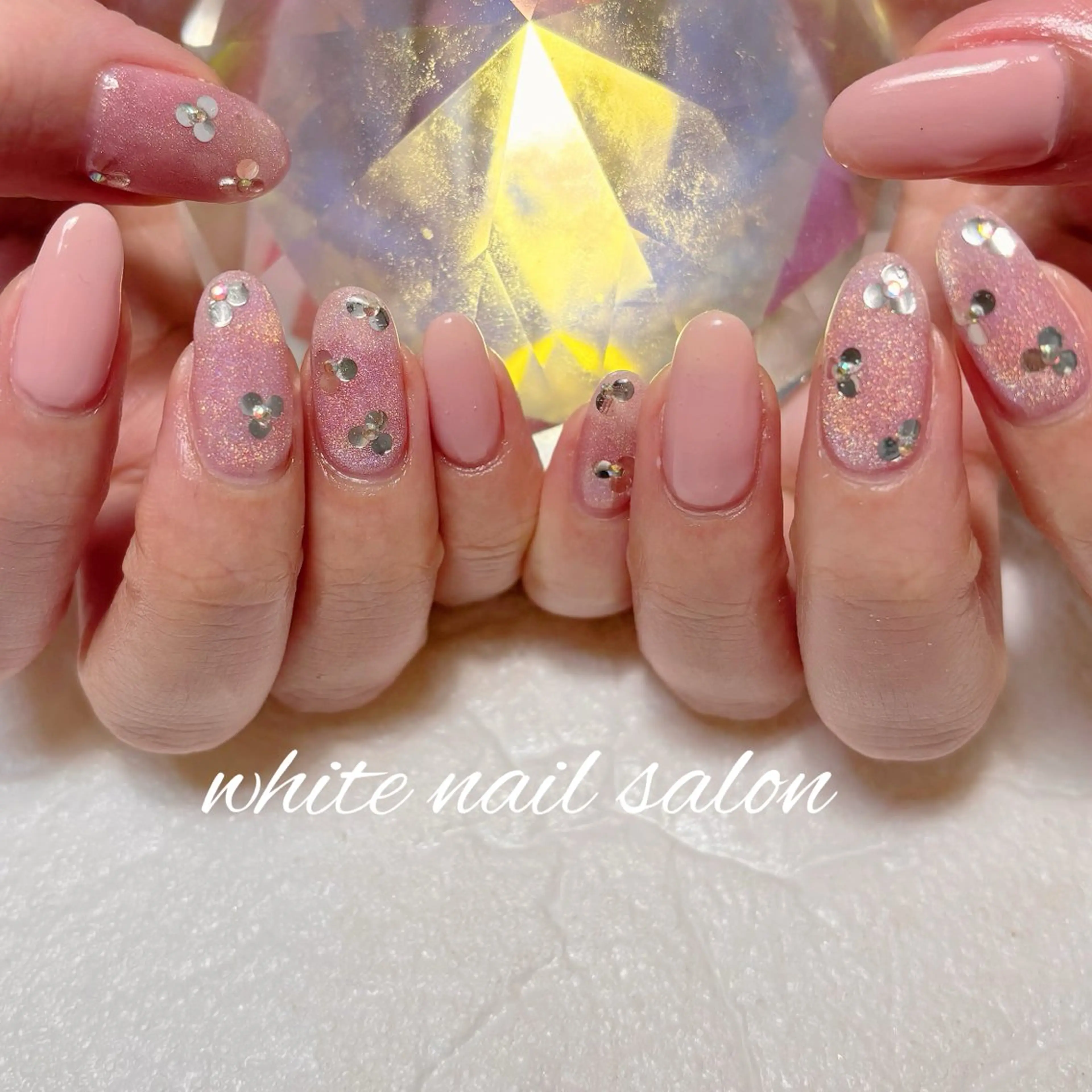 ネイル フットネイル ラメ(グリッター) ハンドネイル white nail salonのネイルデザイン
