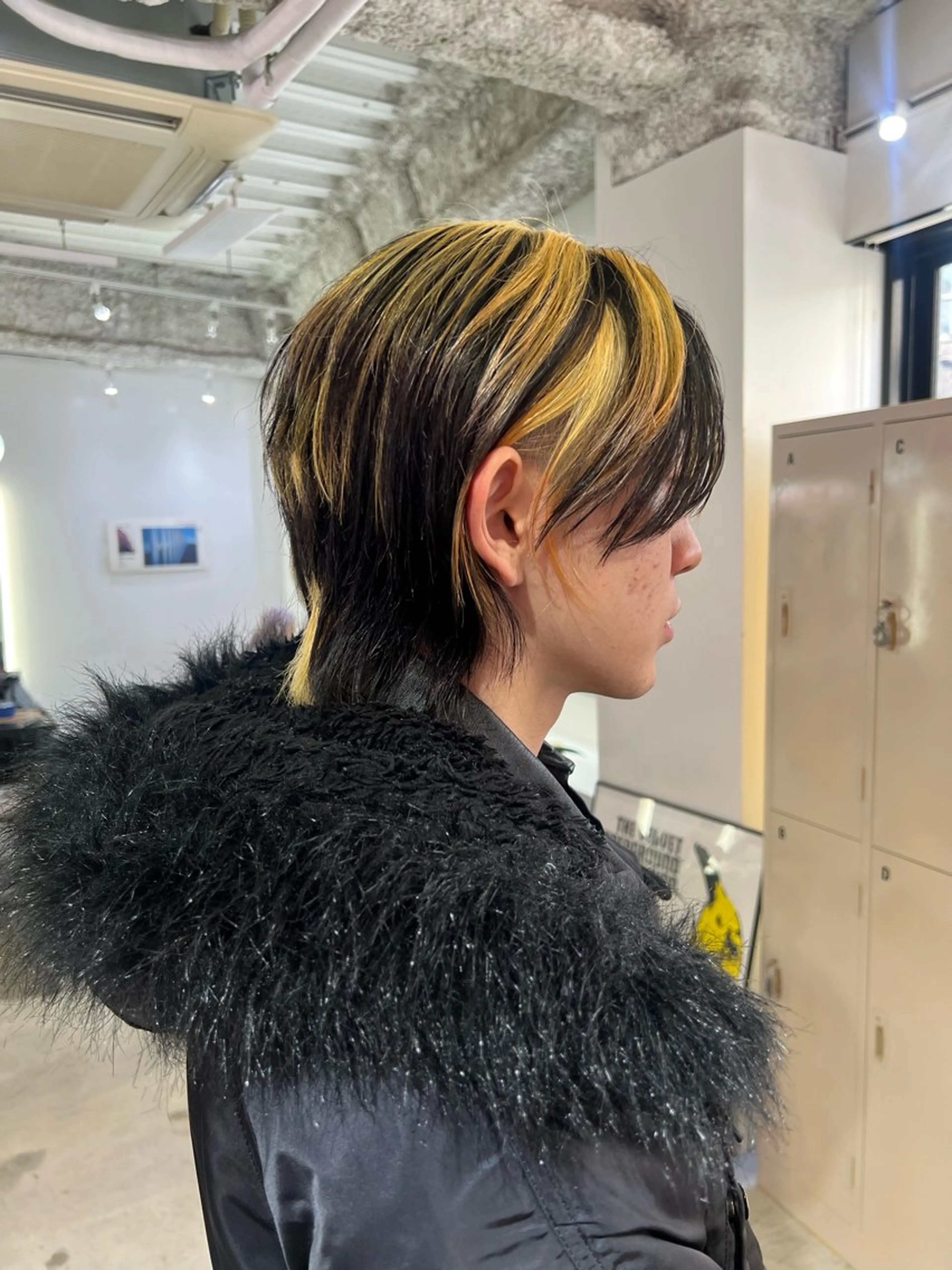 メンズ ヘアカラー トリートメント 💥ウルフカット デザインあんな💥のヘアスタイル