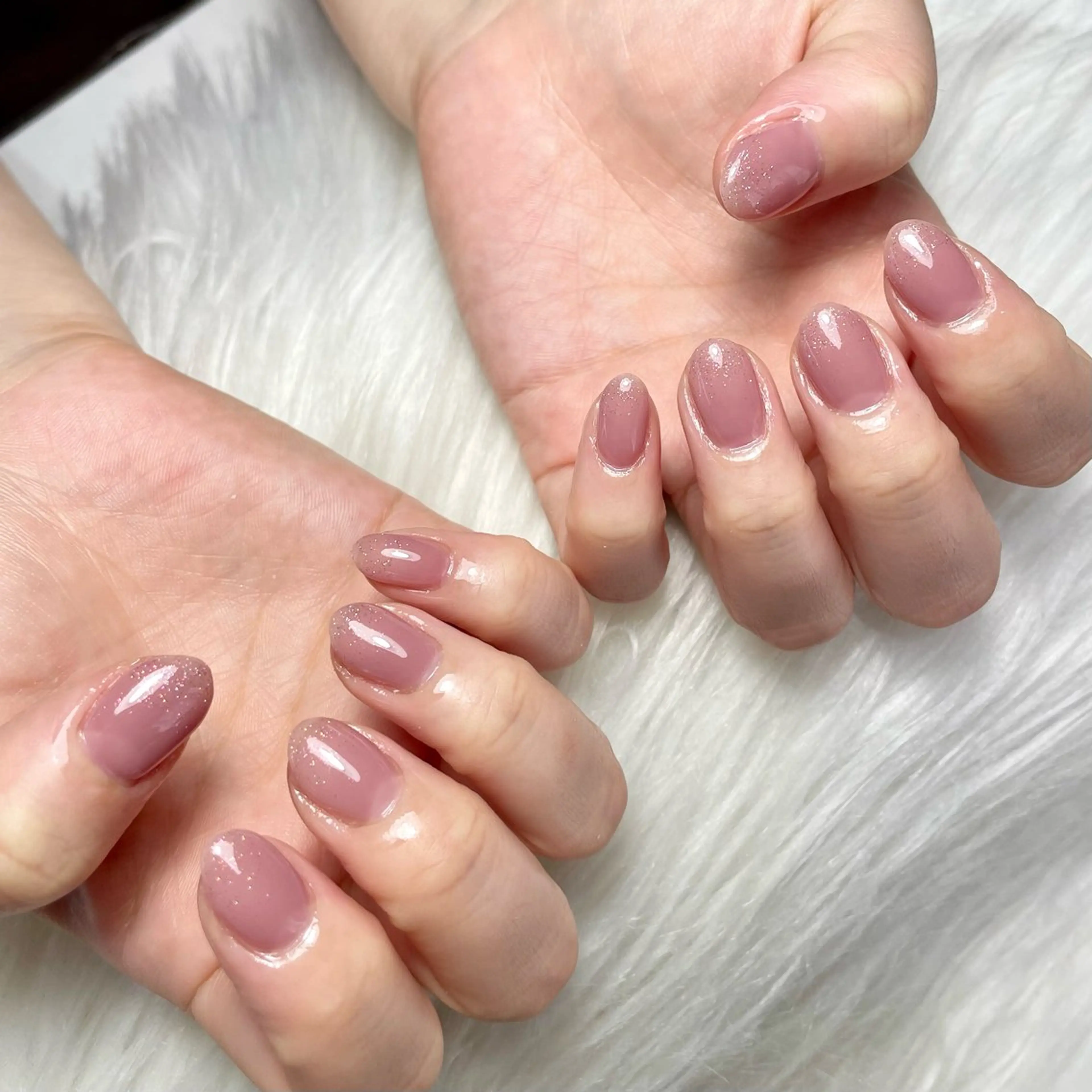 ネイル ハンドネイル RosyBeauty Salonのネイルデザイン