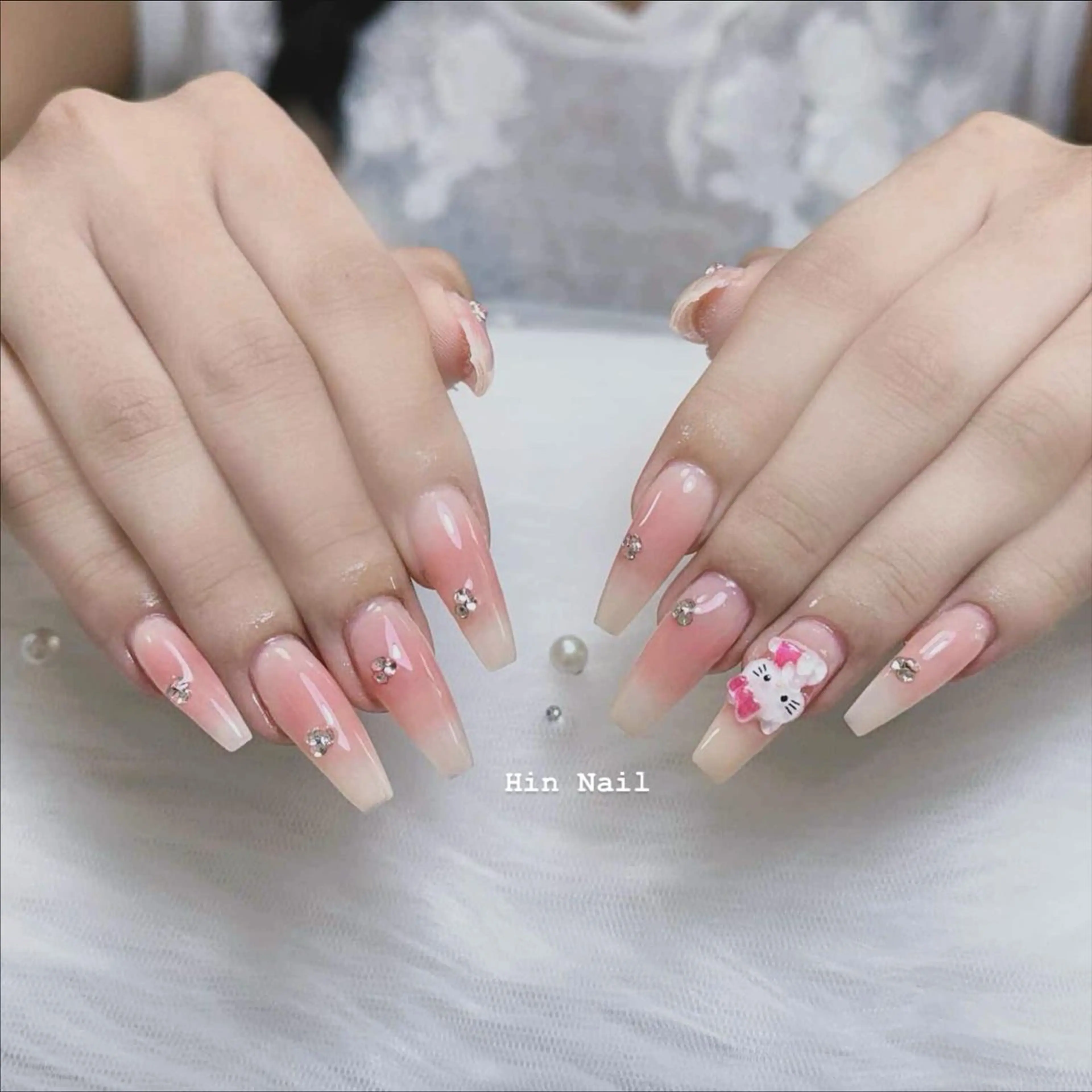 ネイル ハンドネイル HIN NAILのネイルデザイン