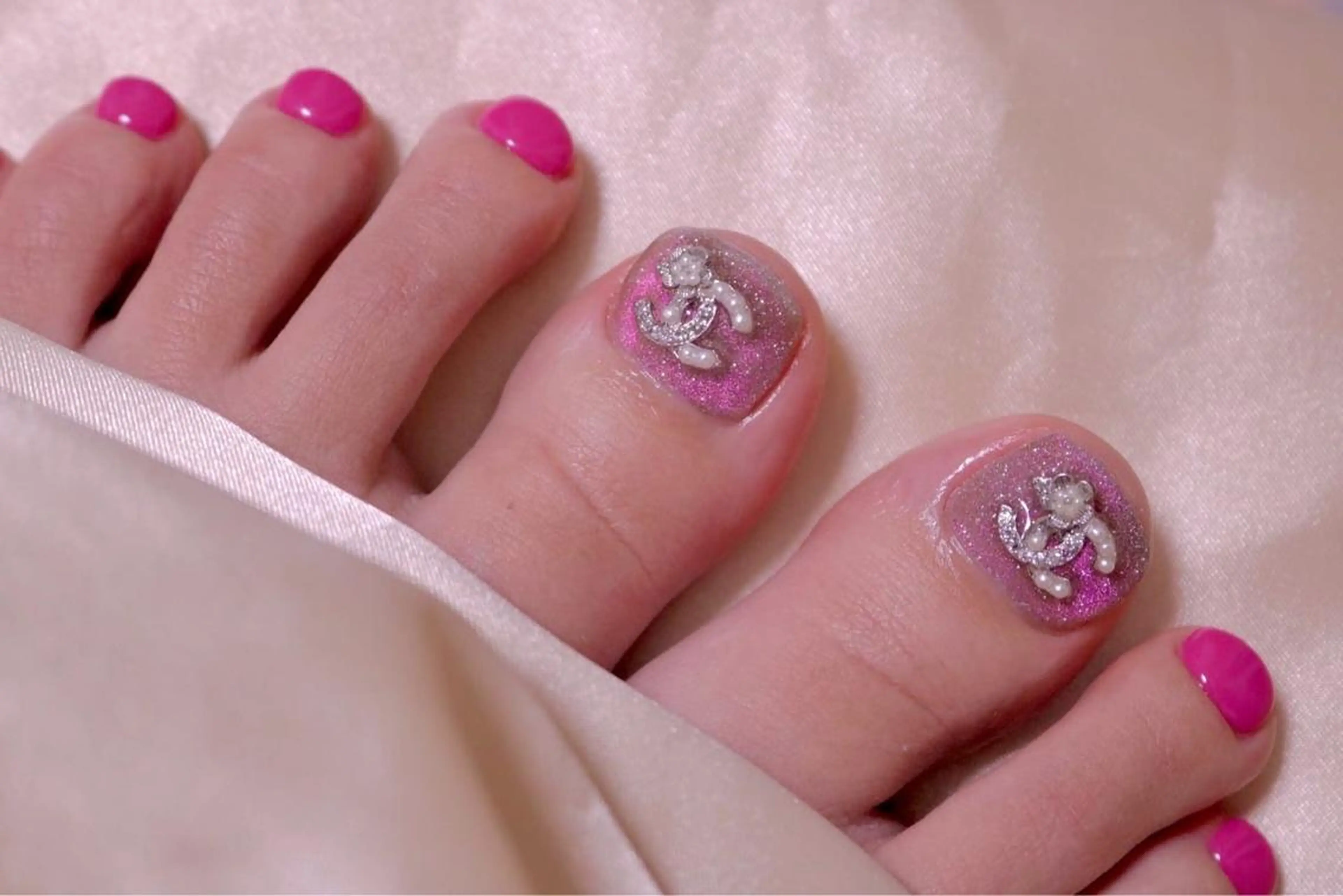 ネイル フットネイル MH Nailのネイルデザイン