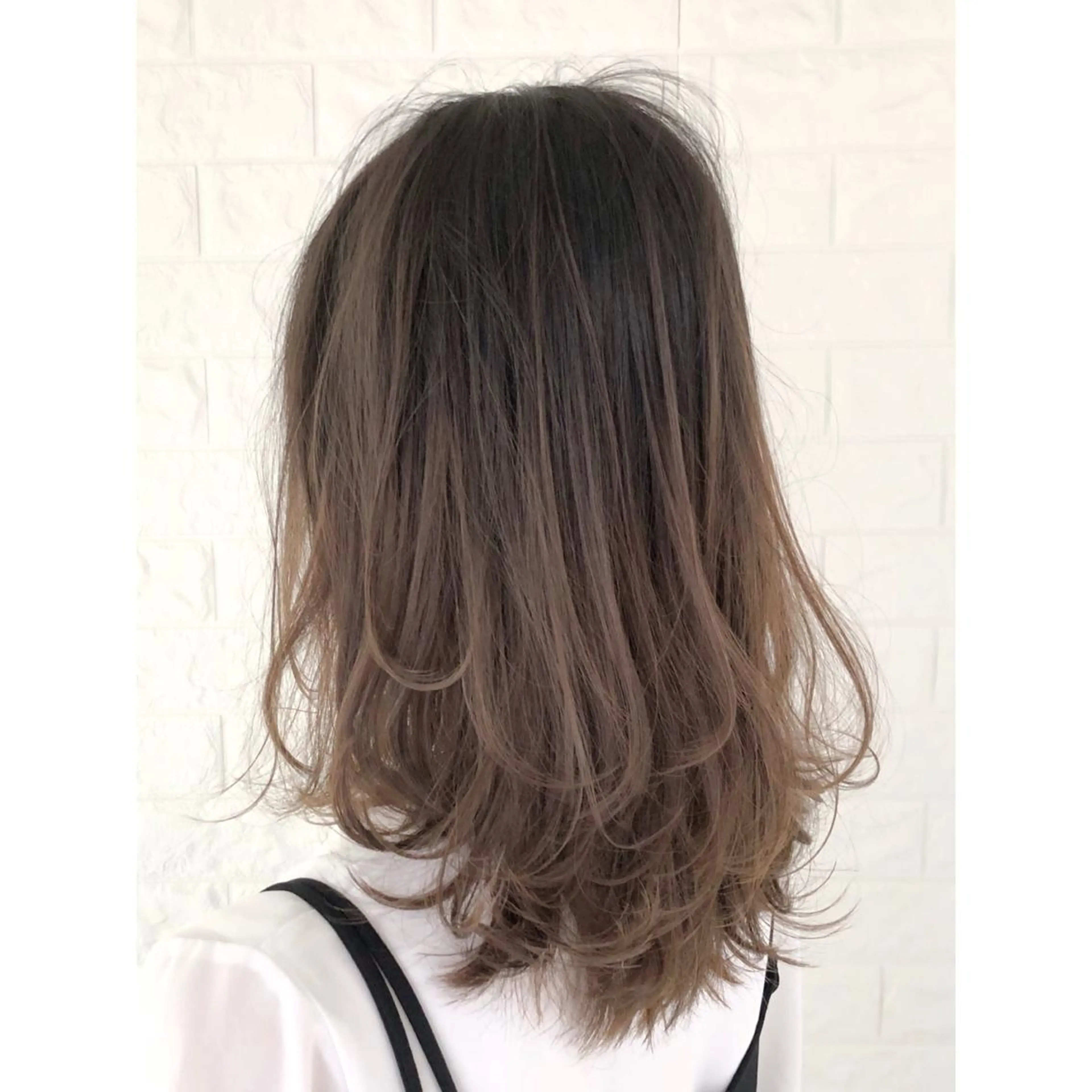 ミディアム カラー ベージュカラー ブリーチ ケアブリーチ グラデーションカラー ハイライトカラー 髪質改善特化KIZU /艶髪研究（京都）のヘアスタイル