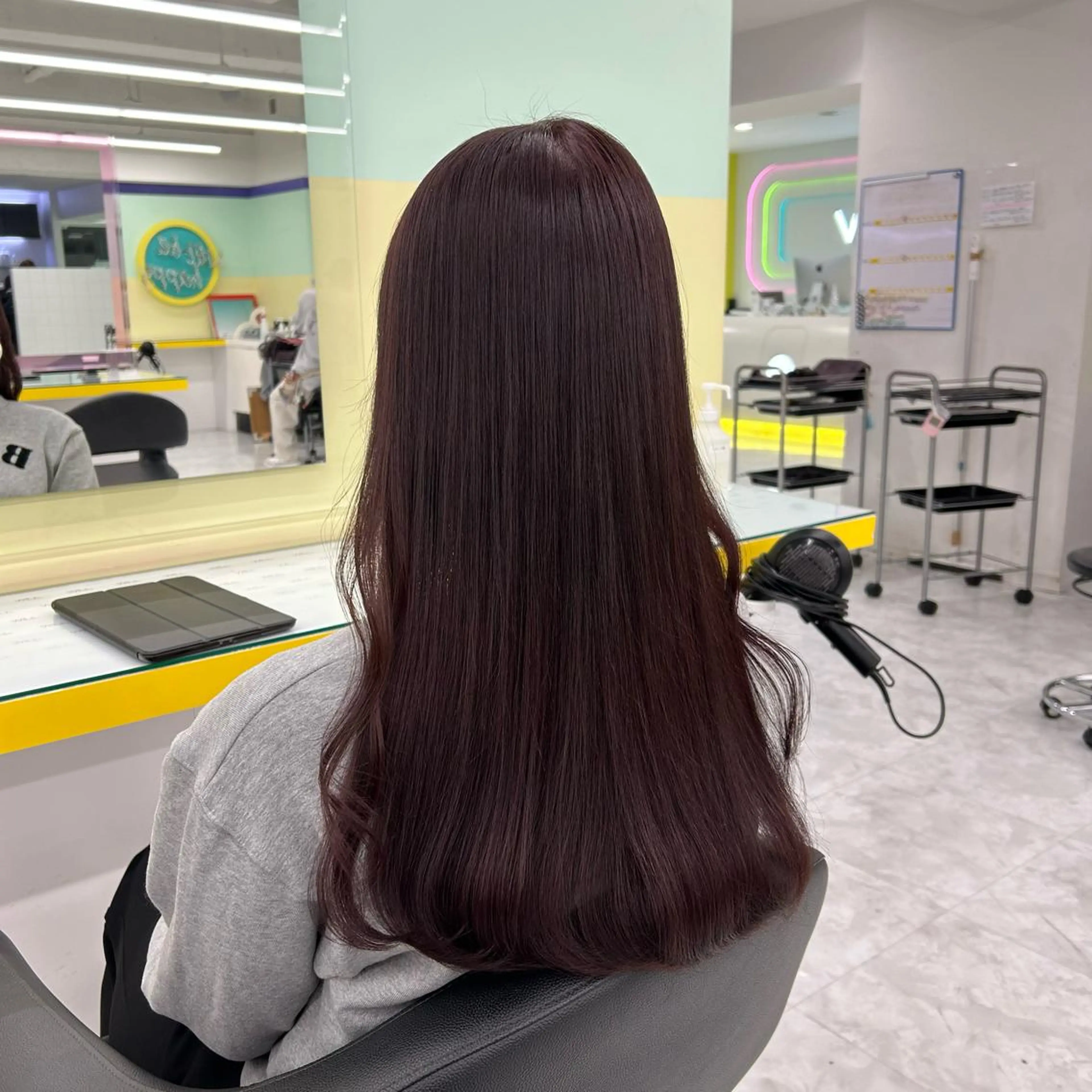 セミロング カラー ヘアアレンジ ヘアカラー トリートメント GOTODAY shair salon 横浜mare店所属・mai🍑暖色カラー /レイヤー💖のヘアスタイル