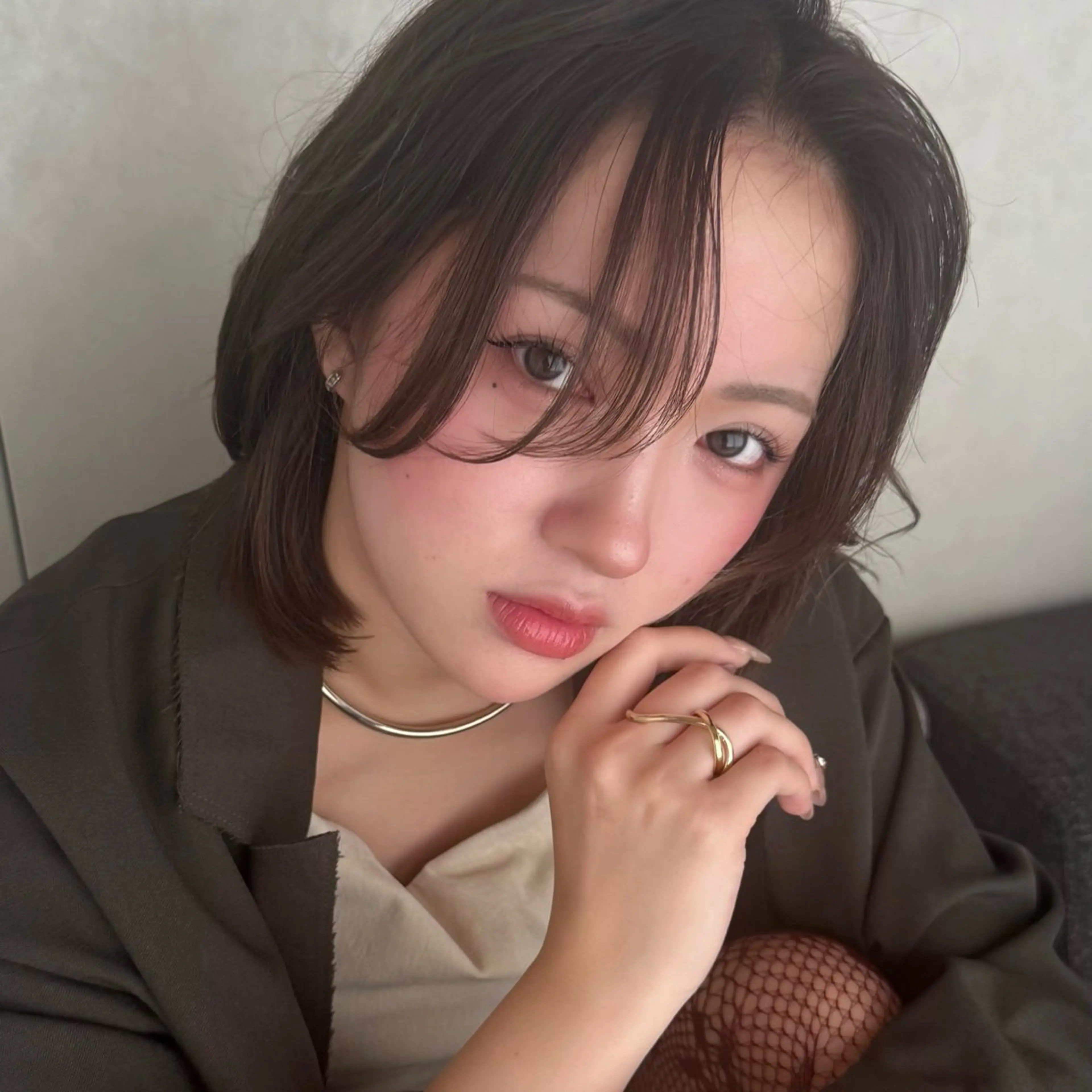 ショート カラー ブリーチ ブリーチなしカラー 髪質改善 似合わせカット ショートヘア ヘアカラー トリートメント レイヤー/顔周り 透明感カラー🥂のヘアスタイル