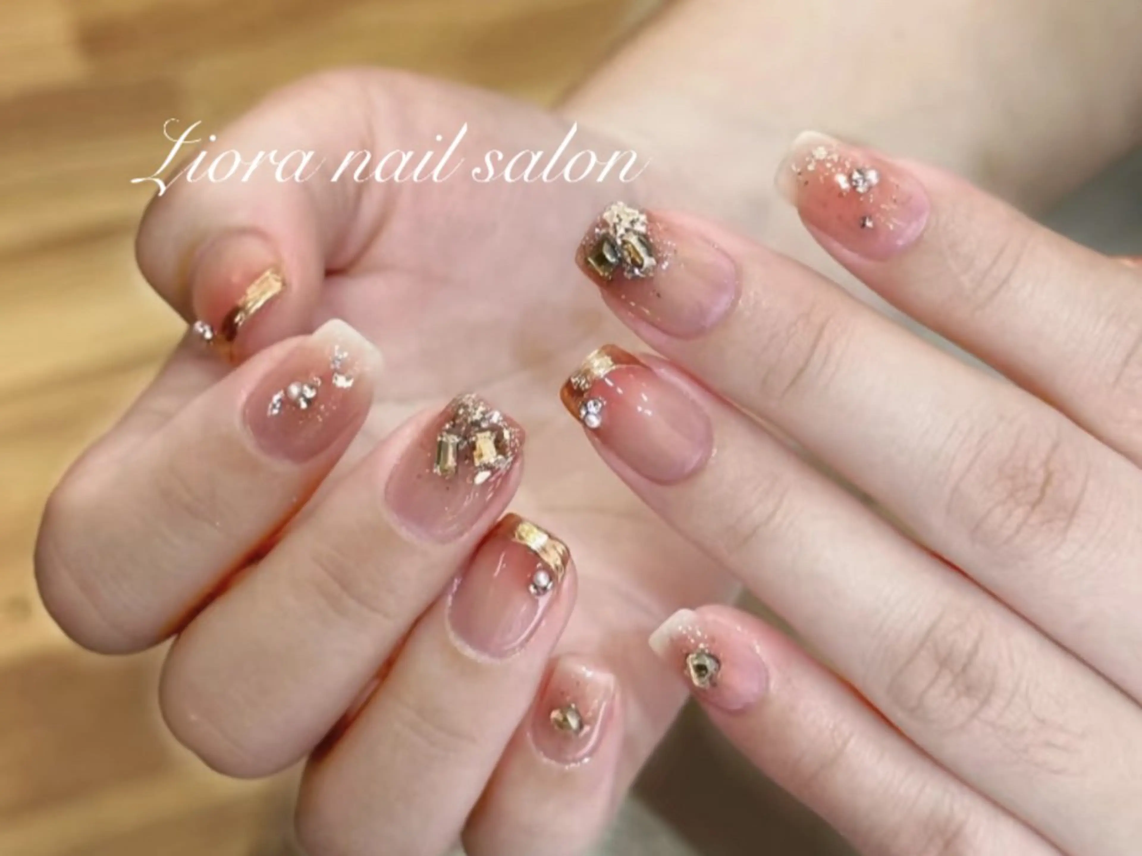 ネイル チークネイル フットネイル フレンチネイル ジェルネイル ガーリー ハンドネイル Liora nail スカルプ専門店のネイルデザイン