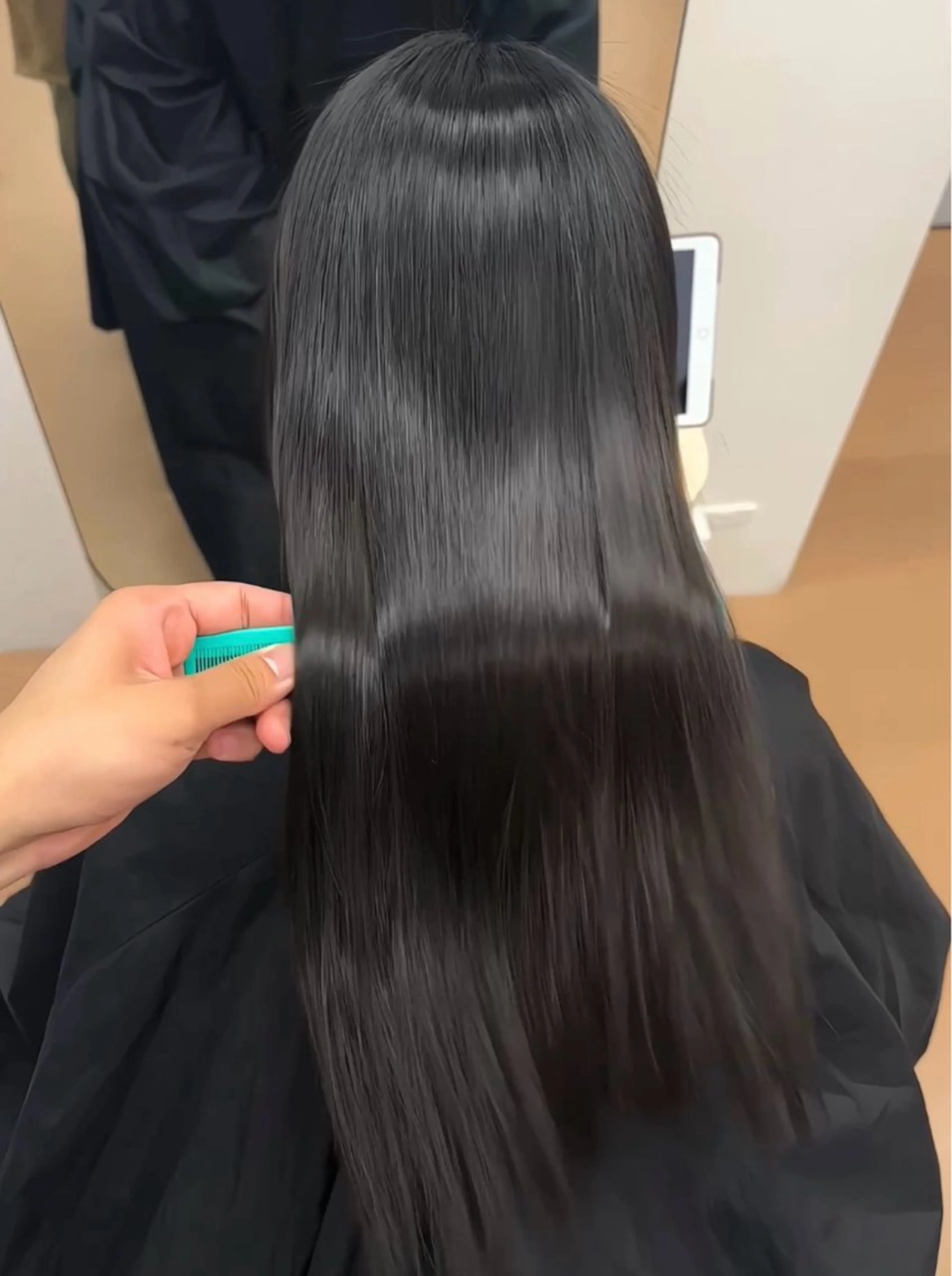 ロング 縮毛矯正 海外ヘア/美髪矯正 海外レイヤー/ヒラキのヘアスタイル