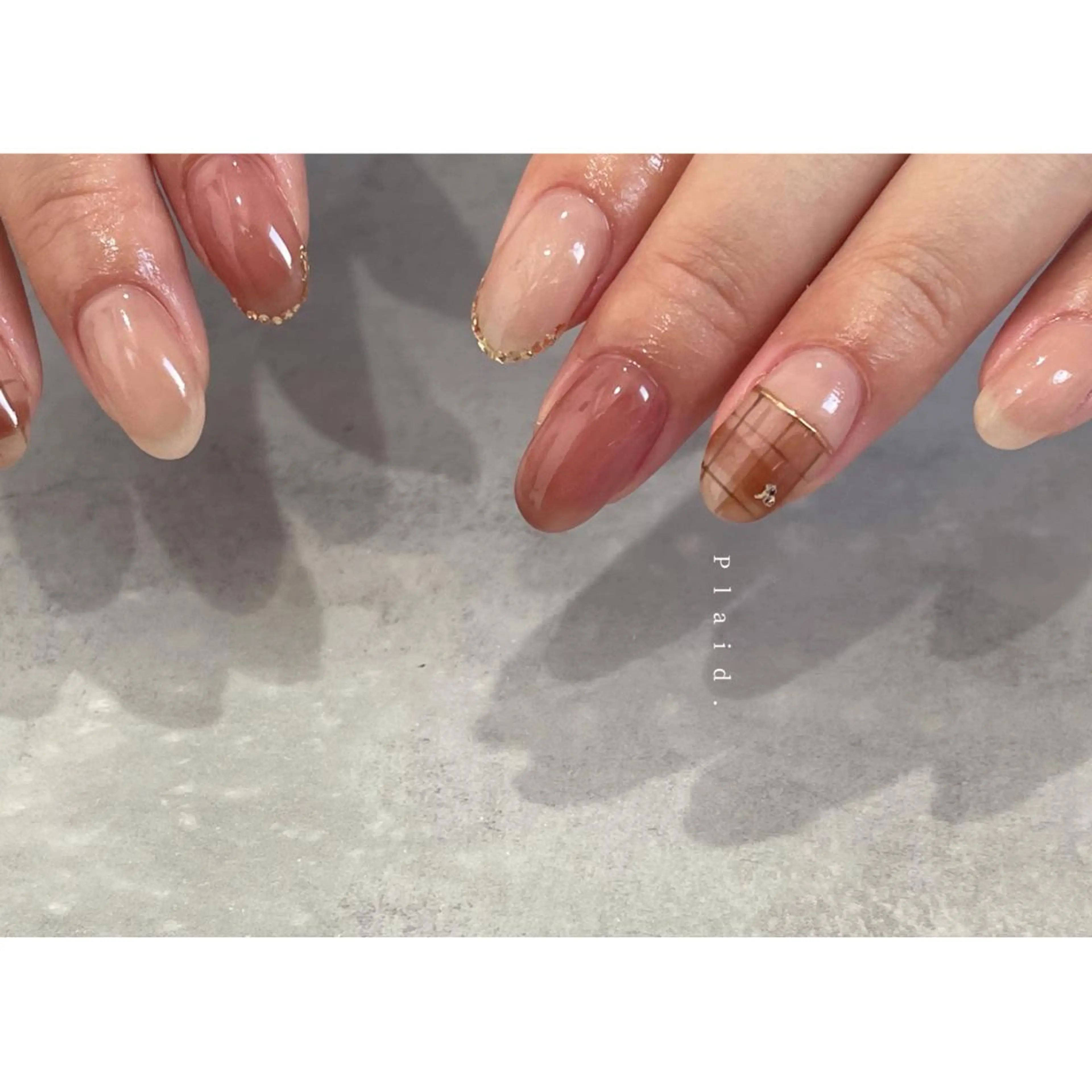 ネイル アートネイル ミラーネイル ニュアンスネイル オフィスネイル ワンカラーネイル lacier nailのネイルデザイン