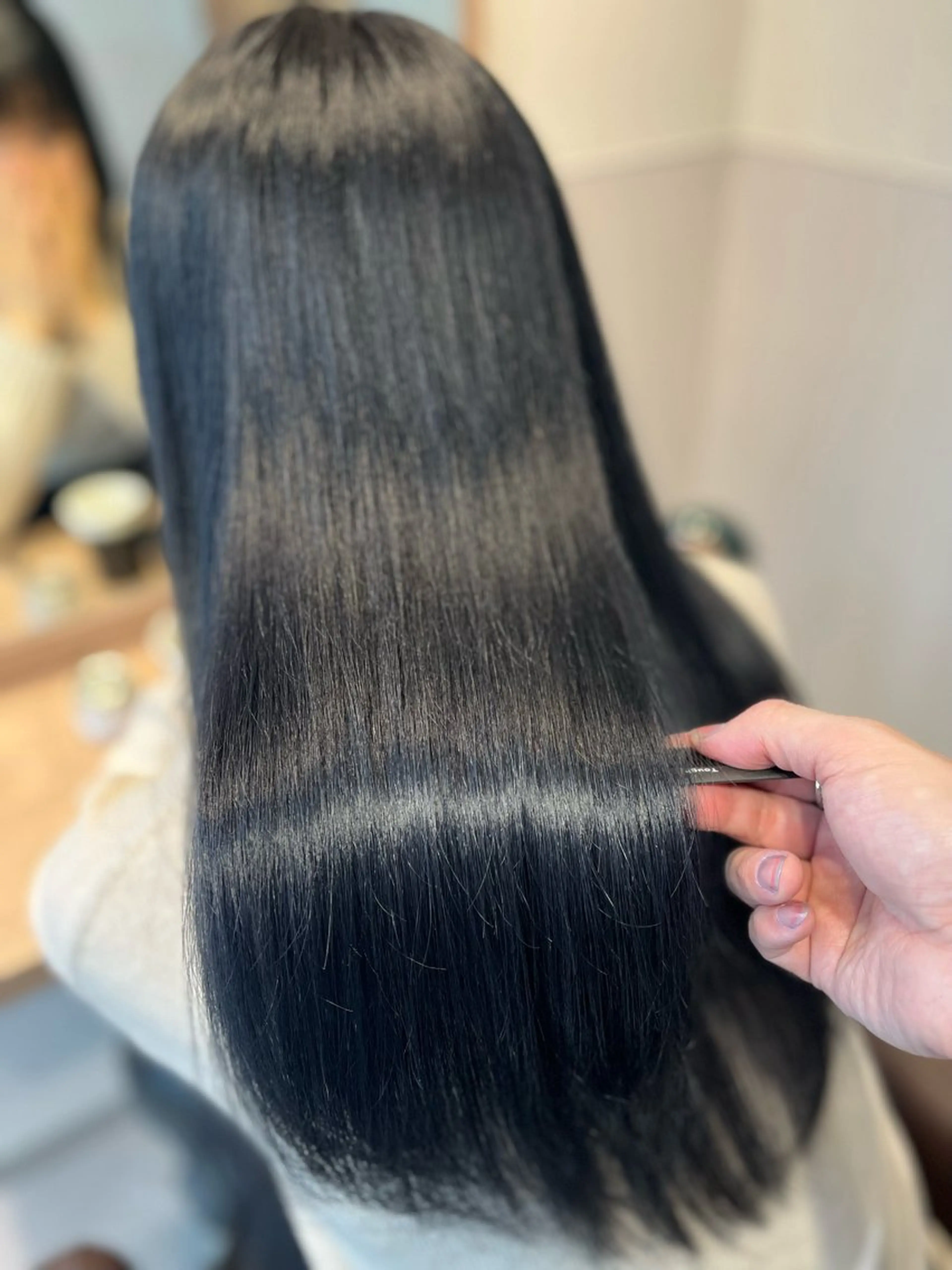 セミロング カラー 黒髪 ブルーカラー ブルーブラック トリートメント カット ヘアカラー トリートメント SALOWIN神戸三宮店所属・【美髪を叶える】中谷 彰宏（アキ)のヘアスタイル