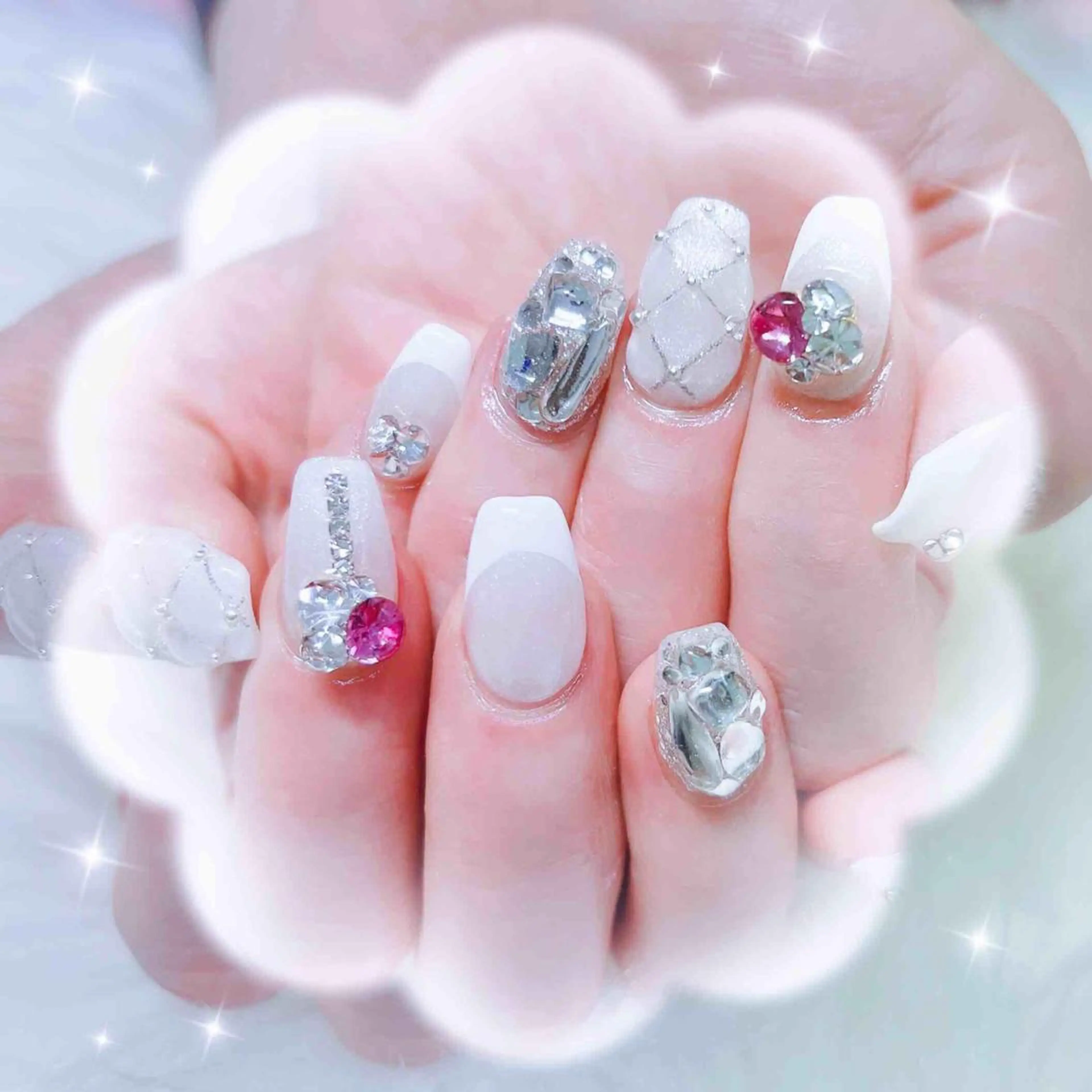 ネイル ハンドネイル MoonNail ユリ🌸のネイルデザイン