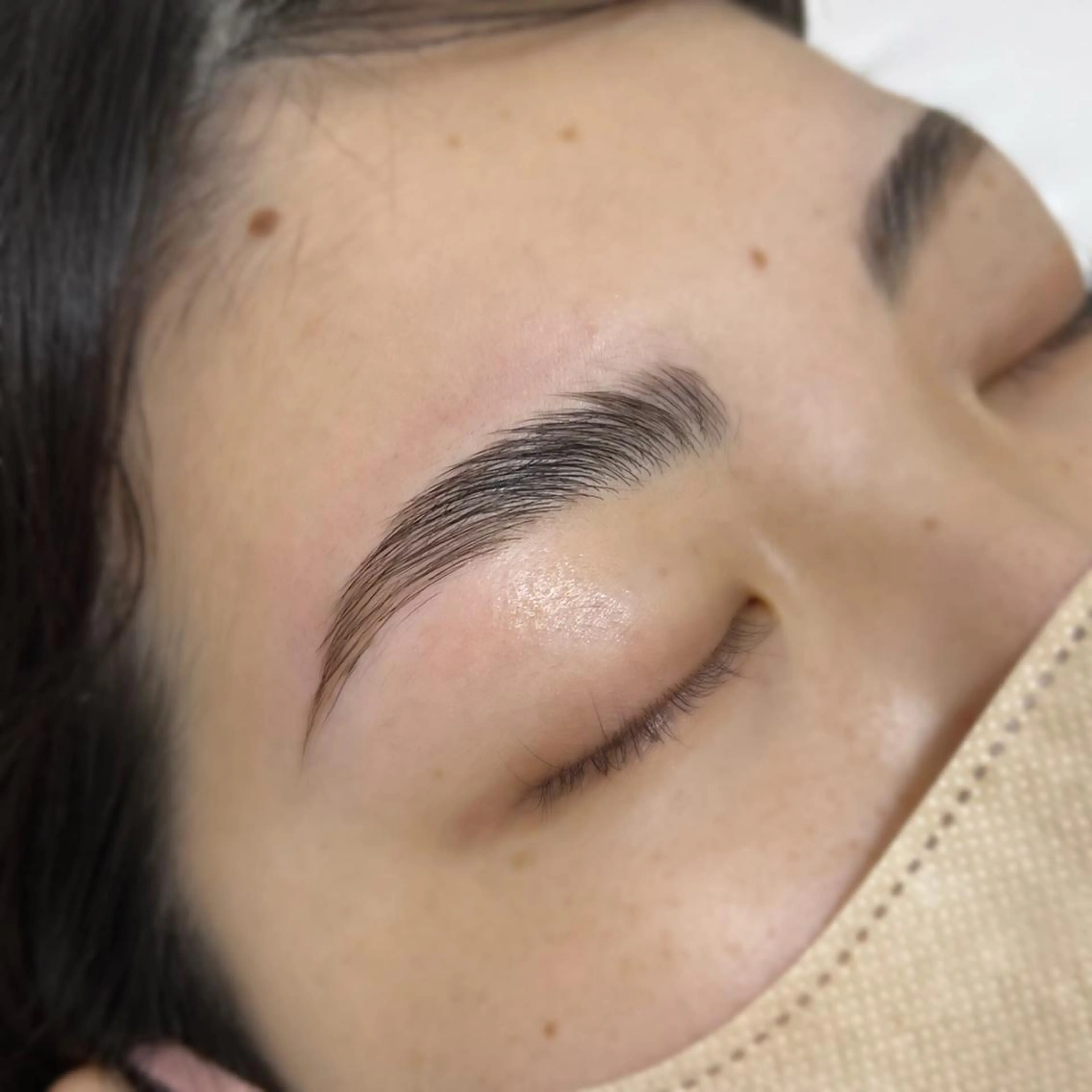 次世代まつげパーマ上+ブロウラミネーション(眉ワックス込)の写真