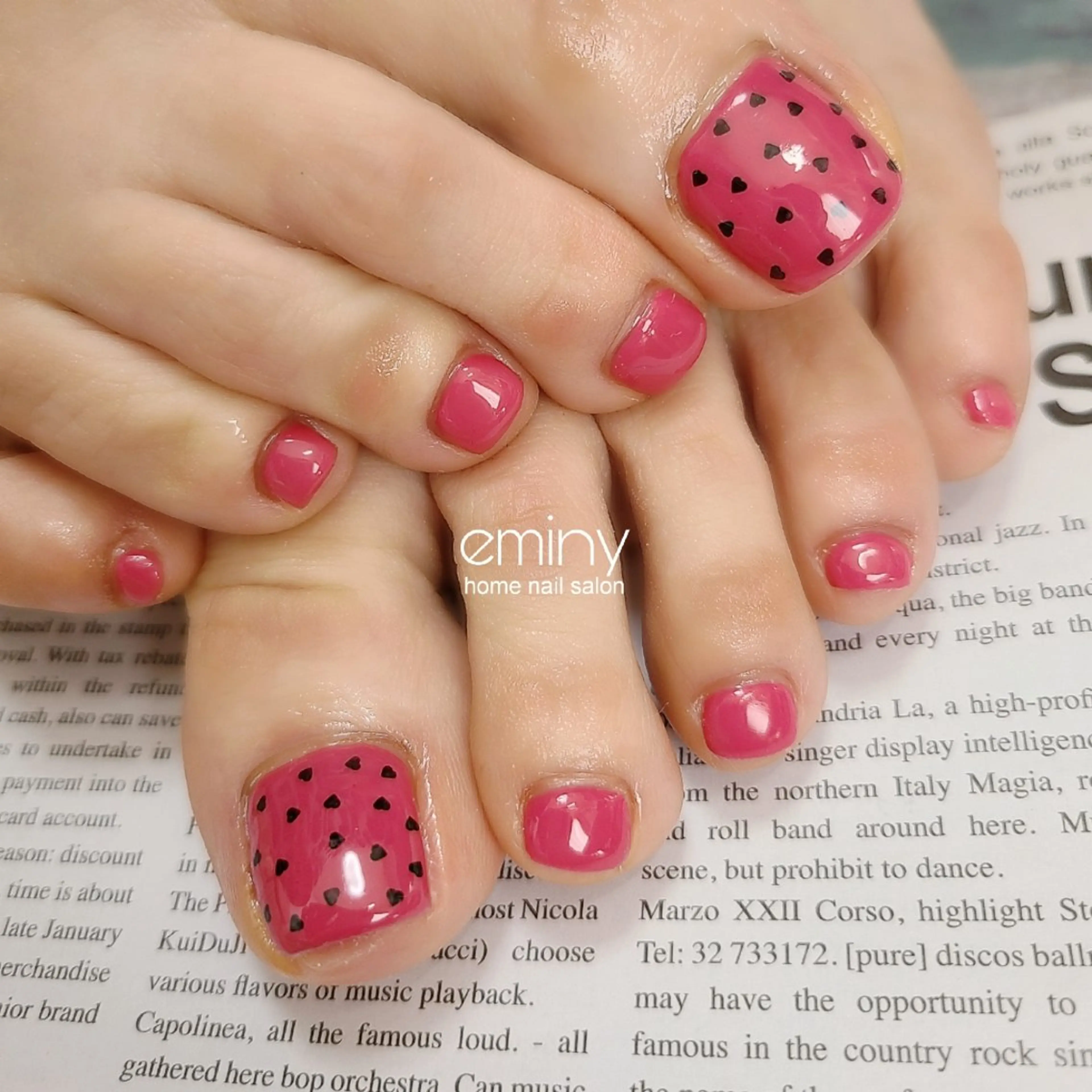 ネイル フットネイル ジェルネイル ハート ホログラムネイル 韓国ネイル フットネイル nail salon  eminyのネイルデザイン