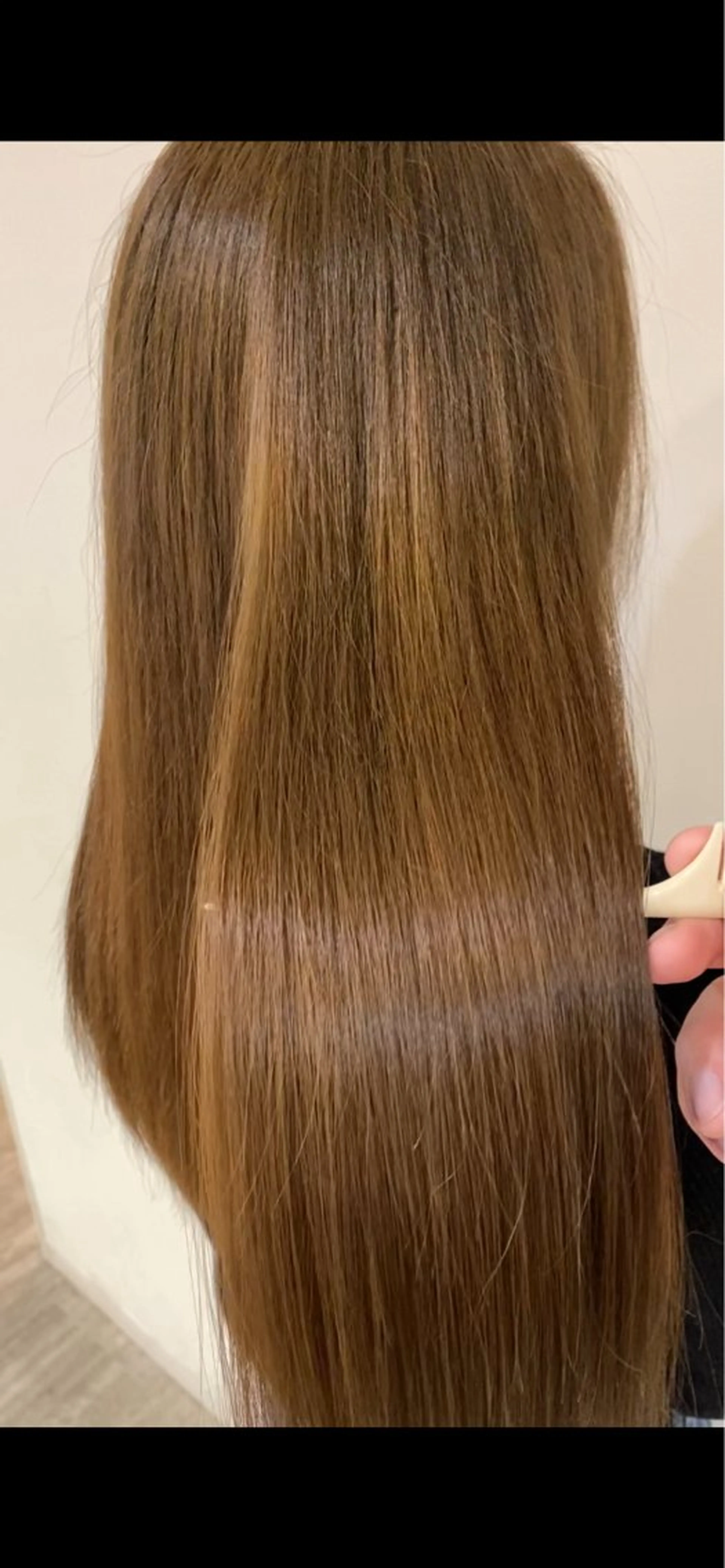 ミディアム カラー ボブレイヤー ミディアムパーマ アッシュ アッシュブラウン バレイヤージュ AMI Hair  supply所属・髪質改善カラー韓国風 レイヤーtudaのヘアスタイル