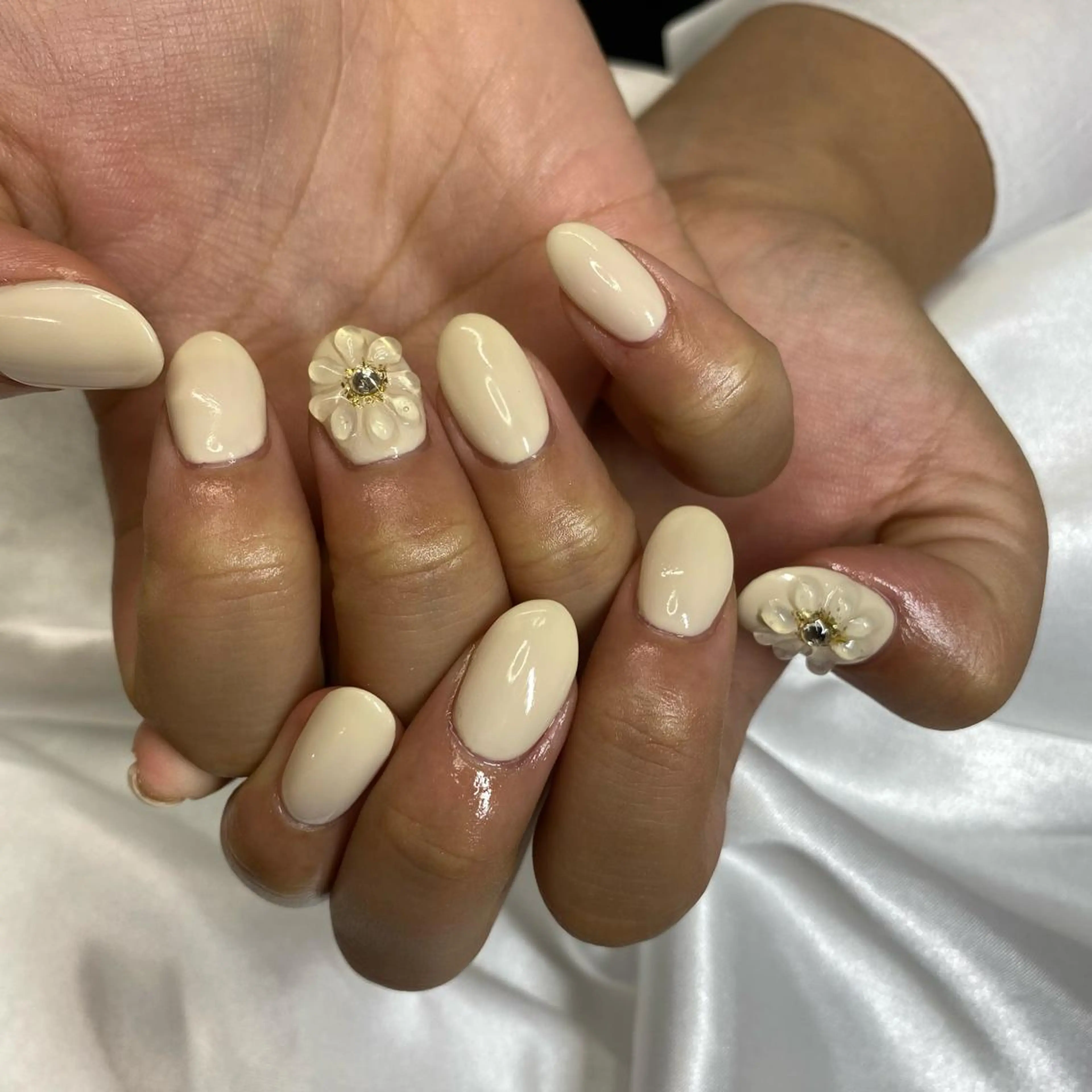 ネイル うにゃねいる🌷 Mayaのネイルデザイン