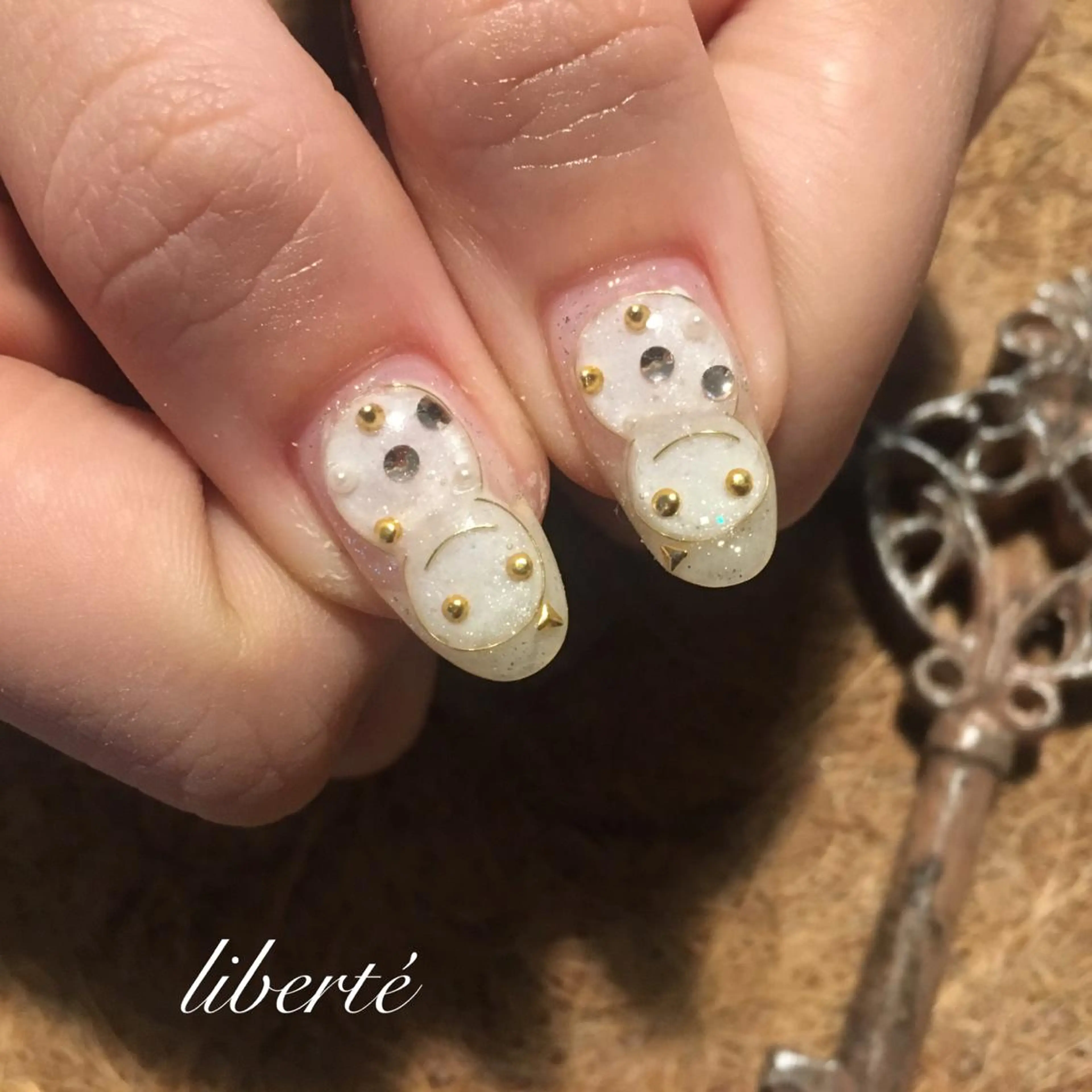 ネイル liberté (リベルテ)のネイルデザイン