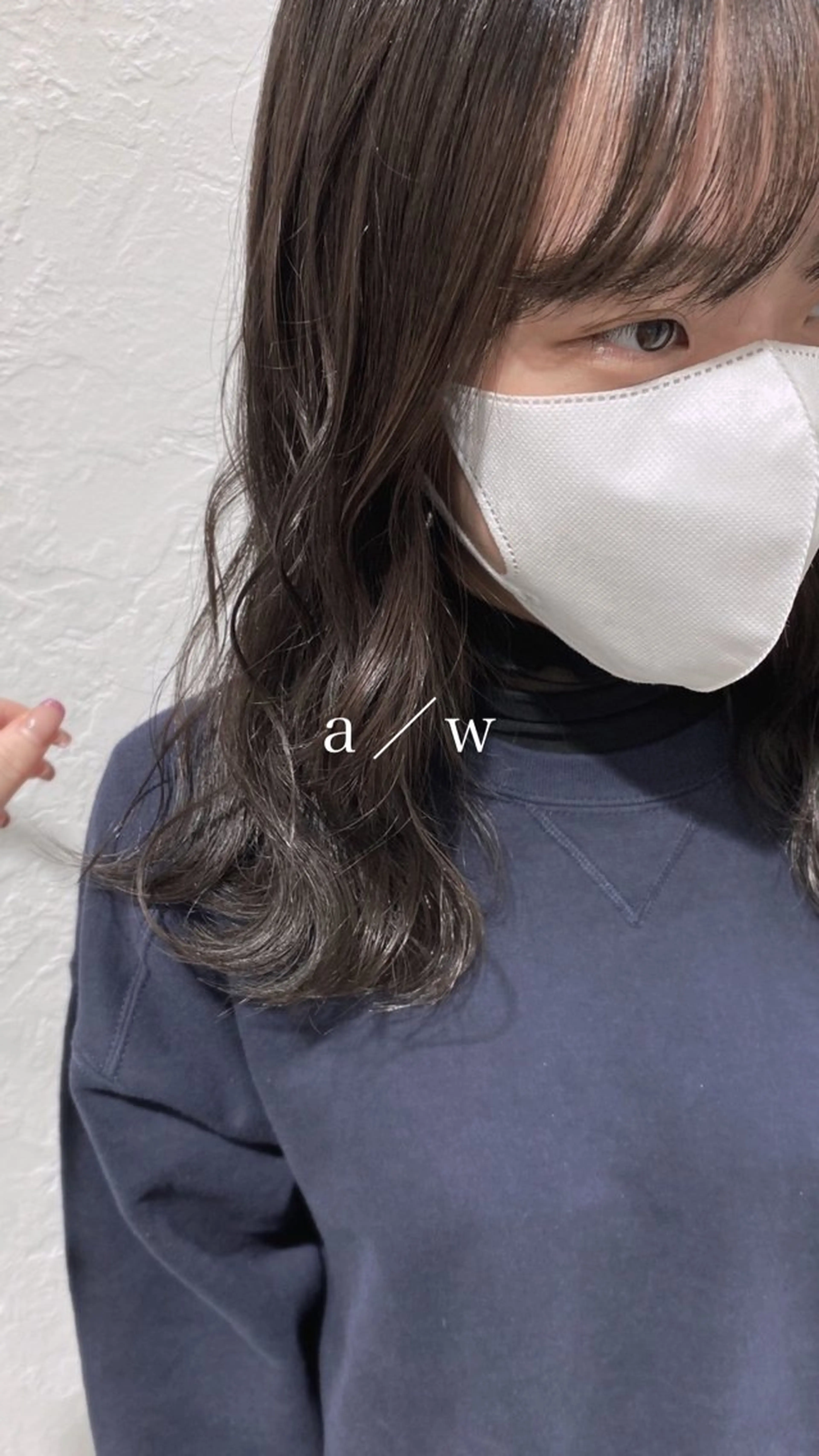 ミディアム カラー グレージュ hair shioのヘアスタイル